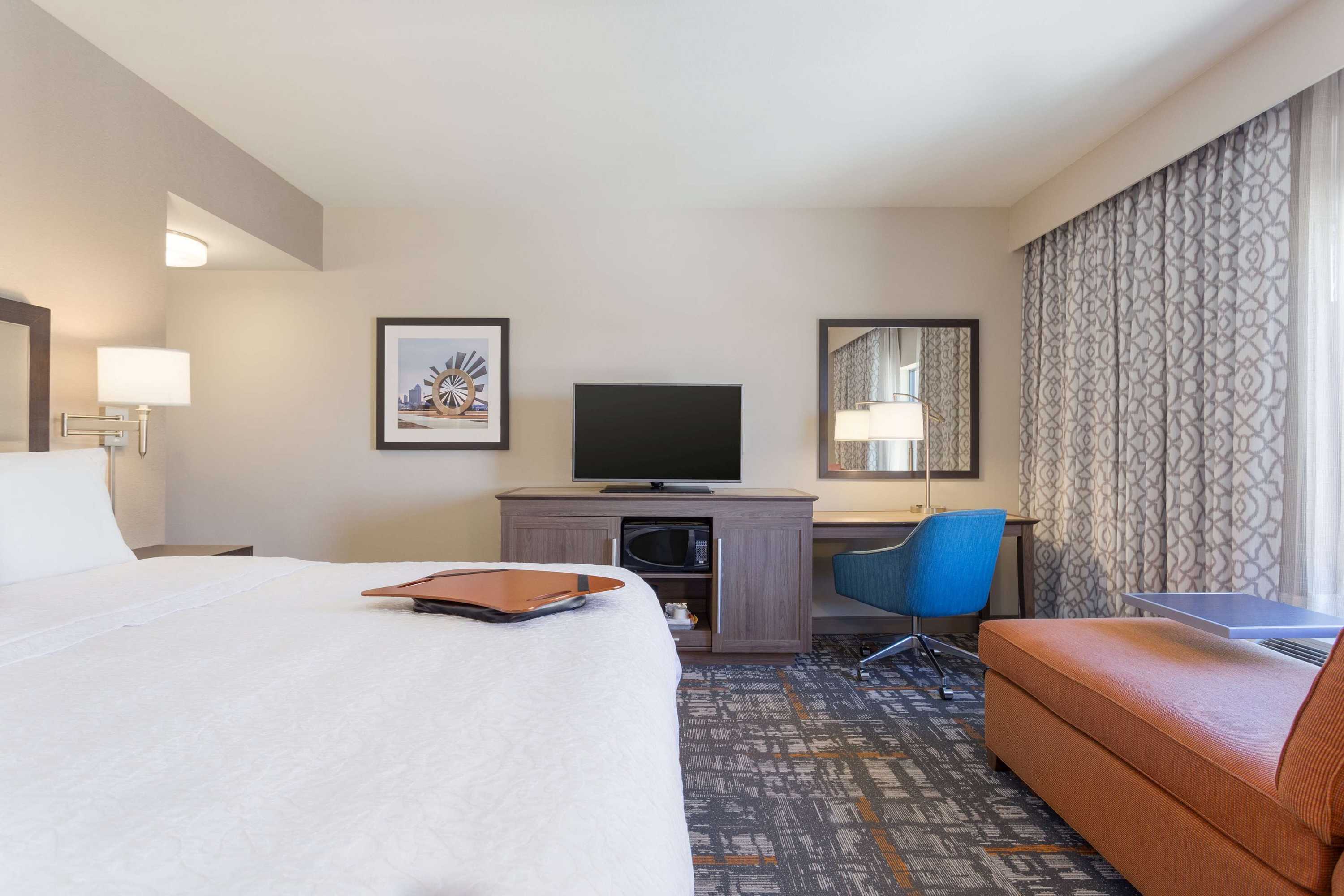 Gift card for Hampton Inn & Suites West Des Moines/sw Mall Area Gift card for Hampton Inn & Suites West Des Moines/sw Mall Area