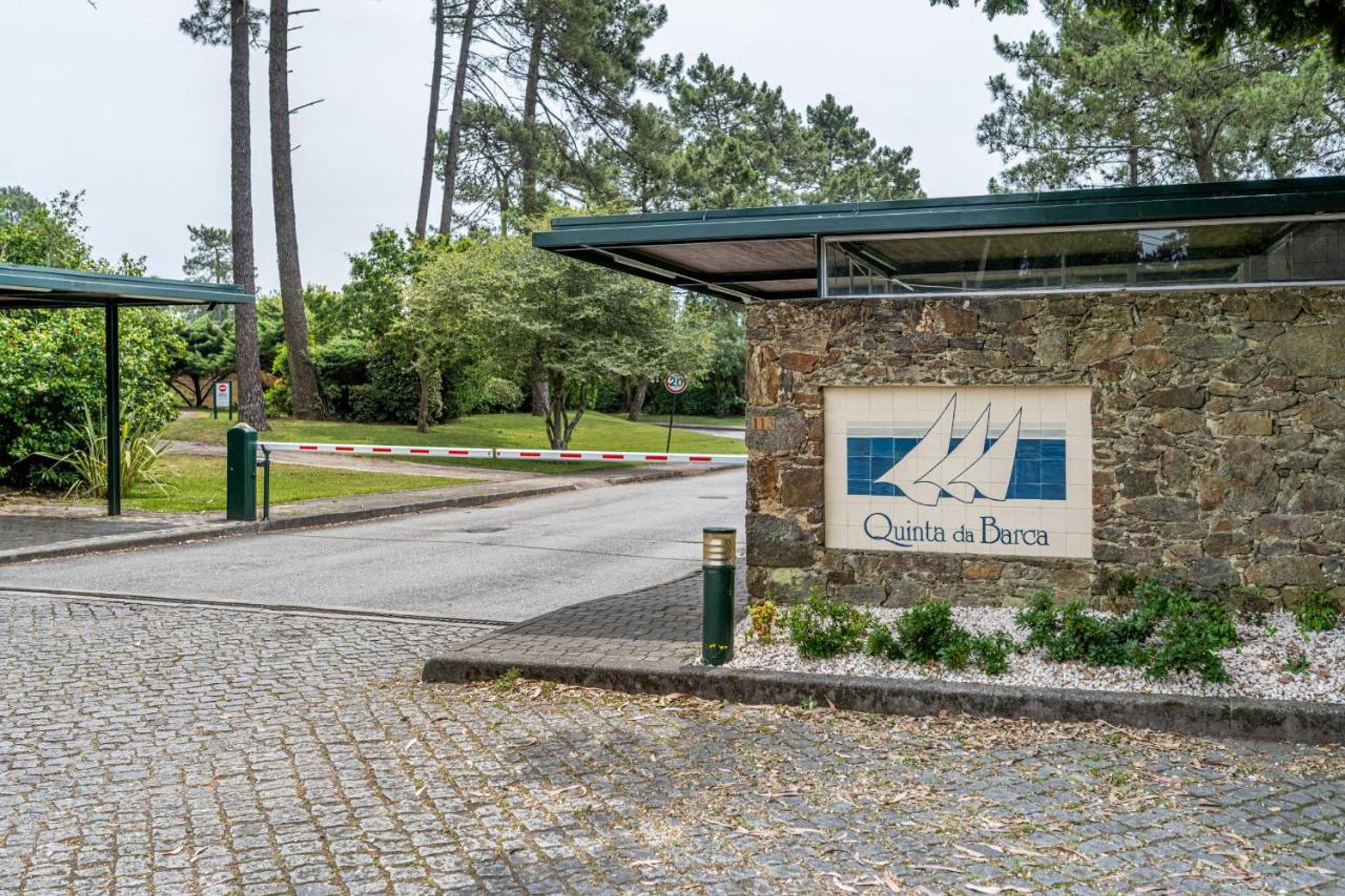 Gift card for Moradia Quinta Da Barca - Condomínio de Luxo