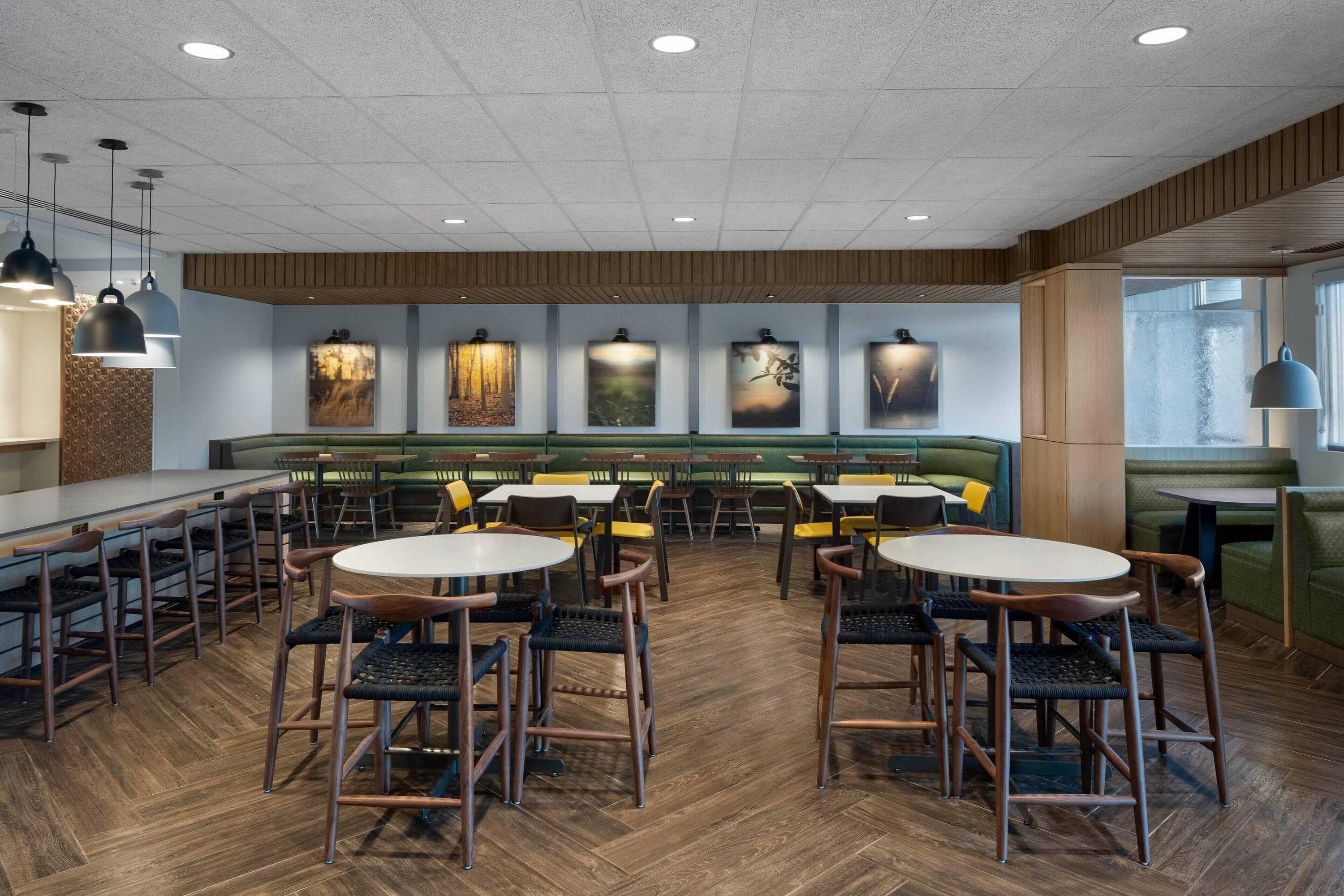 Gift card for Fairfield Inn & Suites Kenosha Pleasant Prairie