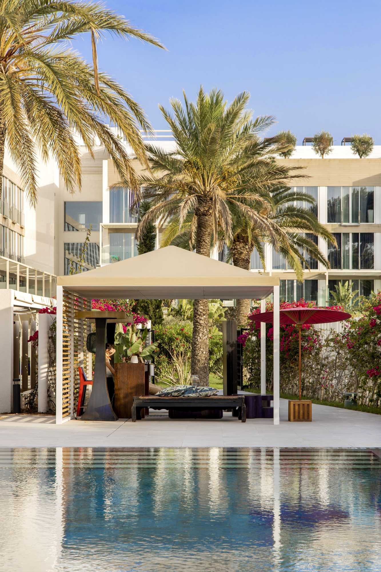 Gift card for ME Ibiza - The Leading Hotels of The World Gift card for ME Ibiza - The Leading Hotels of The World