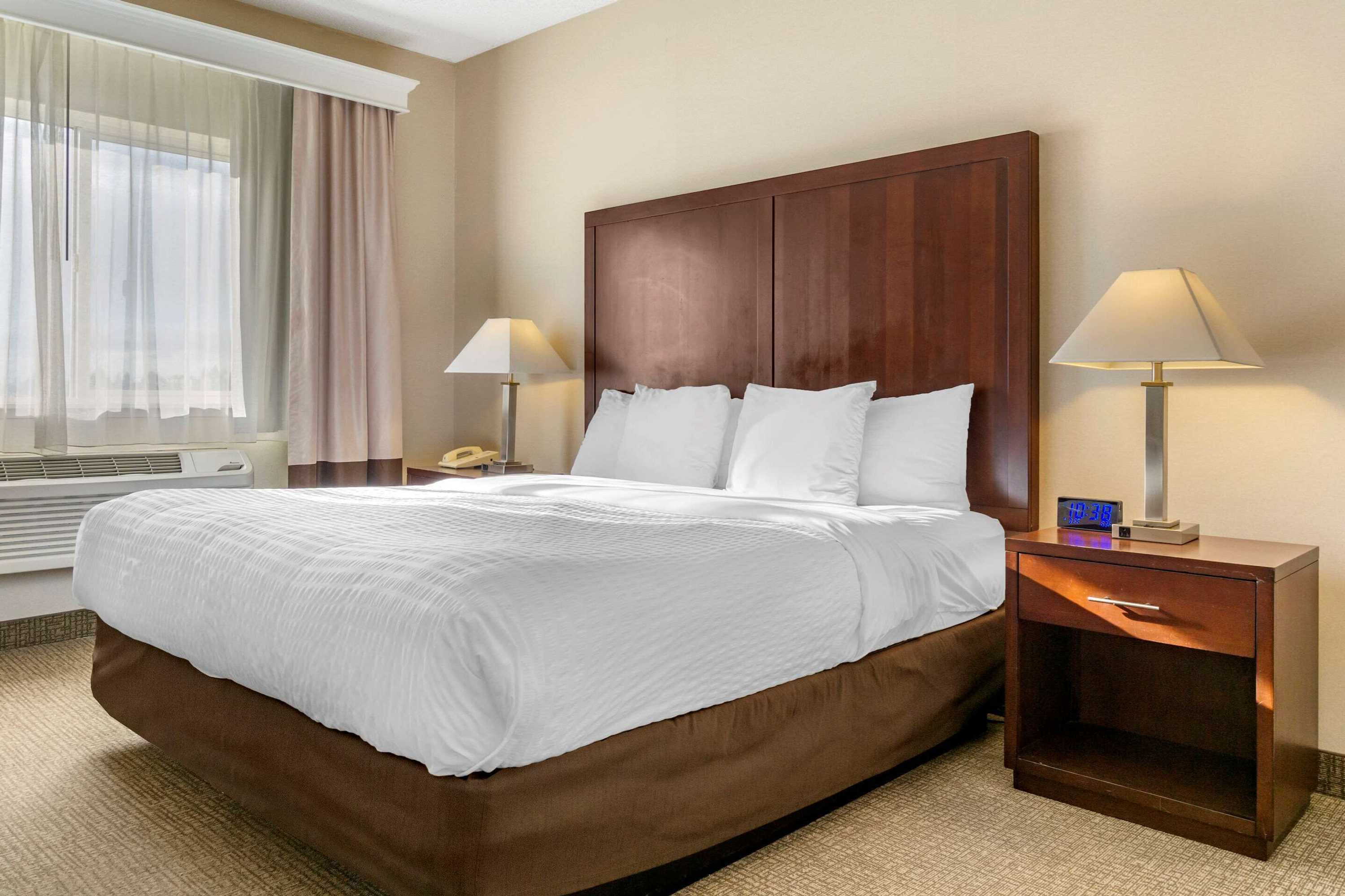 Gift card for Comfort Inn & Suites Seattle North Gift card for Comfort Inn & Suites Seattle North
