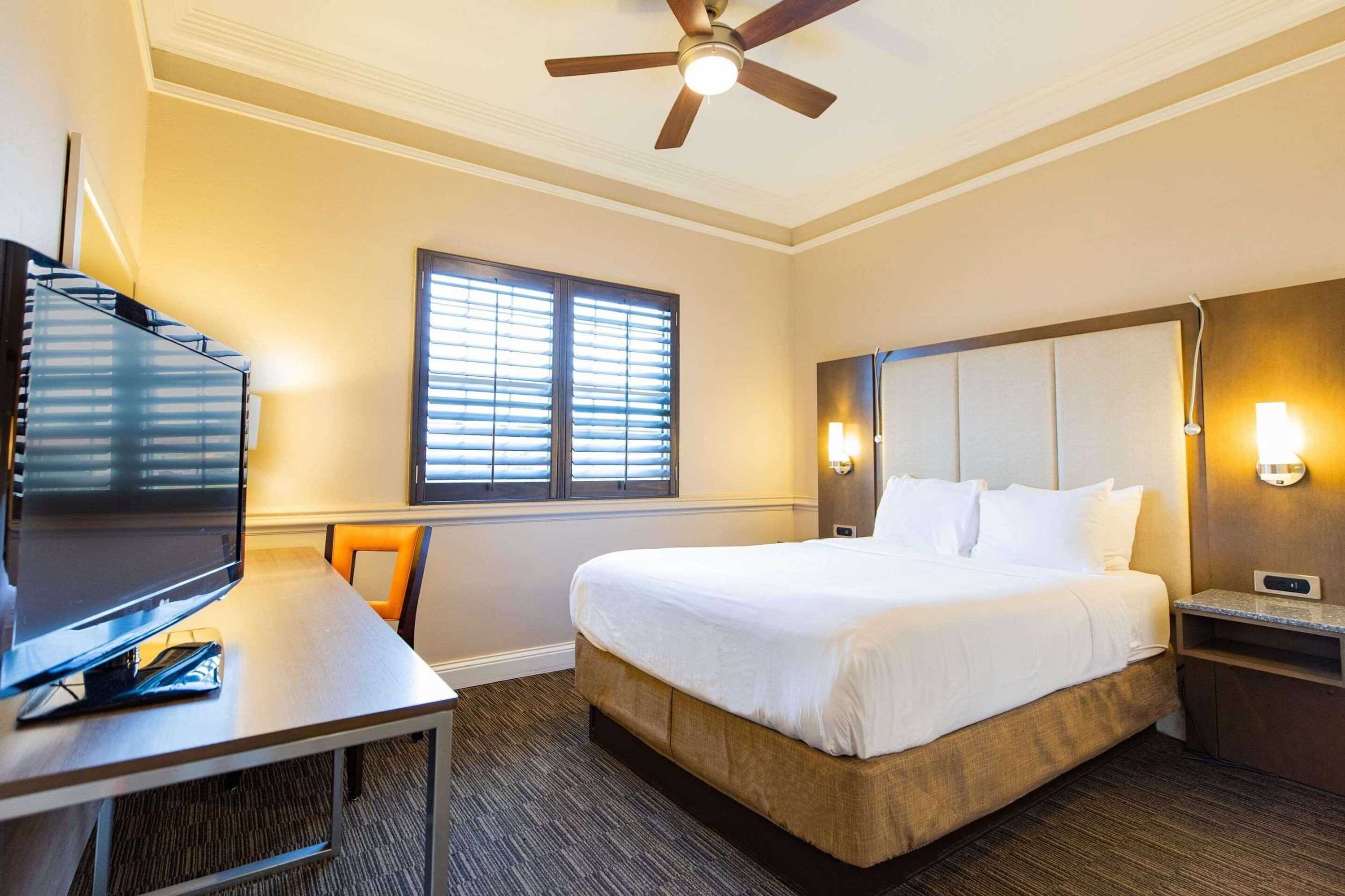 Gift card for Radisson Resort at The Port Gift card for Radisson Resort at The Port