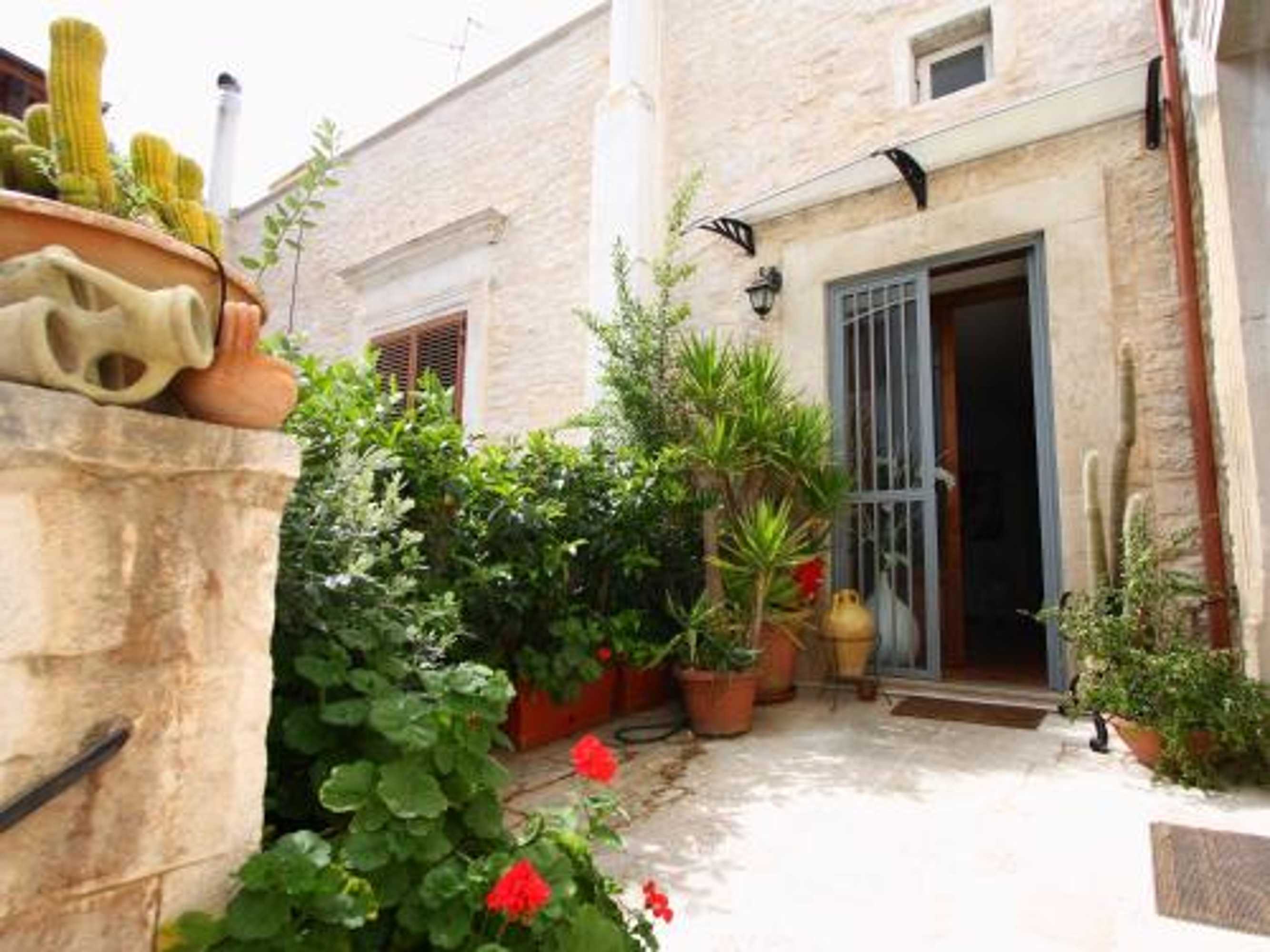 Gift card for B&b Palazzo Scaraggi Il Solito Posto Gift card for B&b Palazzo Scaraggi Il Solito Posto