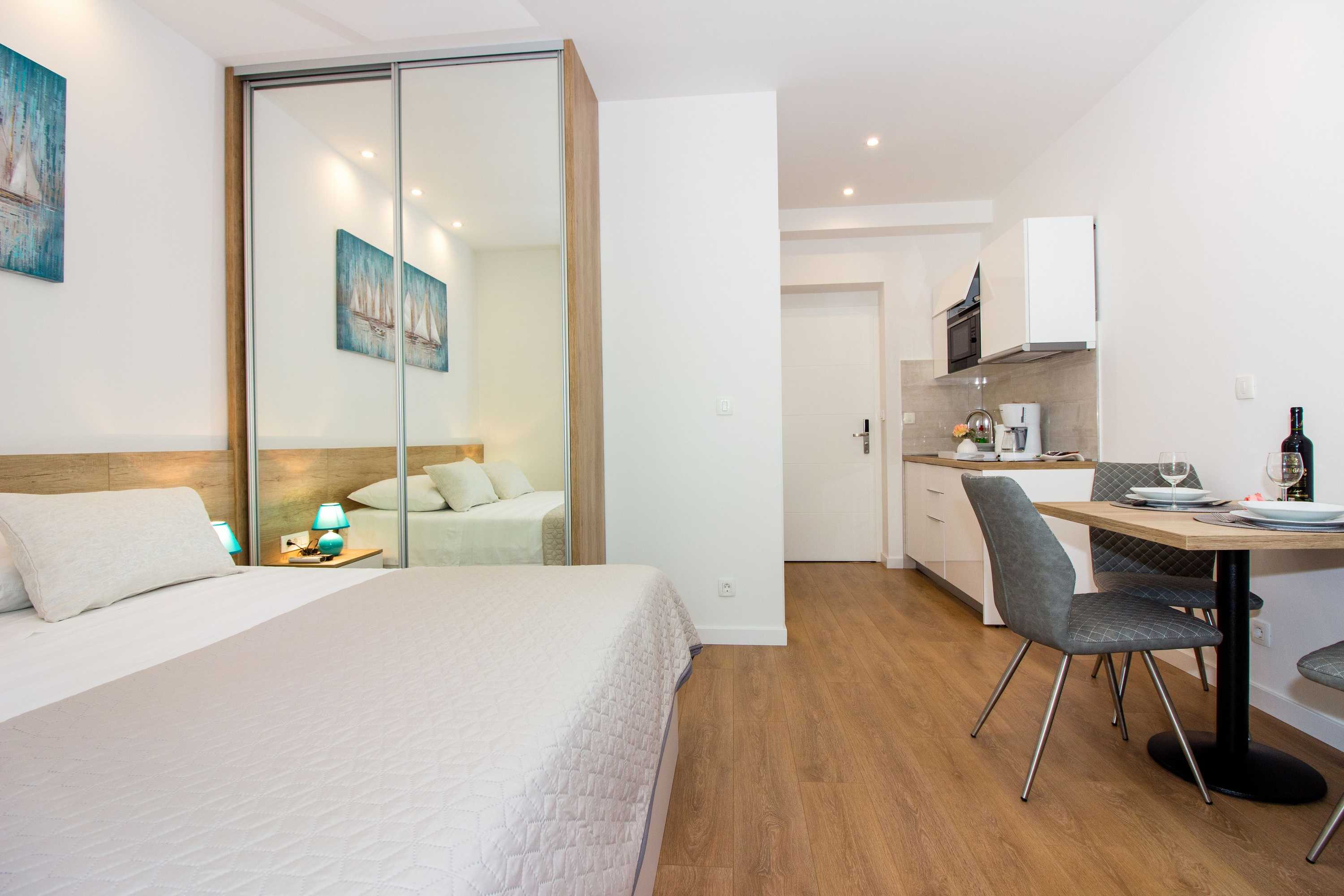 Gift card for Lugo Apartments