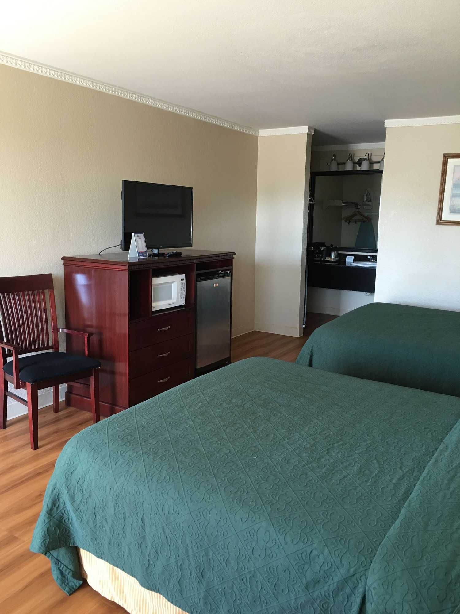 Gift card for Quality Inn & Suites Fife Seattle Gift card for Quality Inn & Suites Fife Seattle