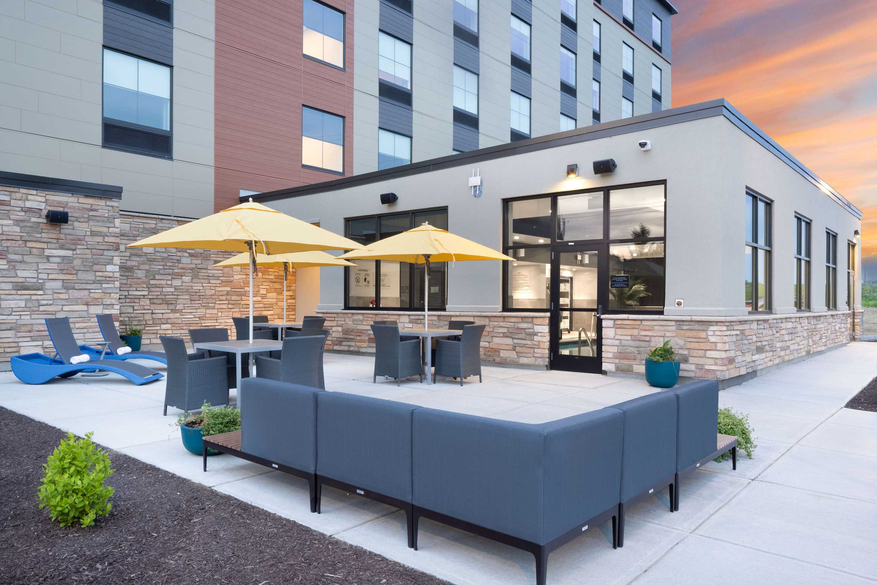 Gift card for Hampton Inn Verona at Turning Stone Gift card for Hampton Inn Verona at Turning Stone