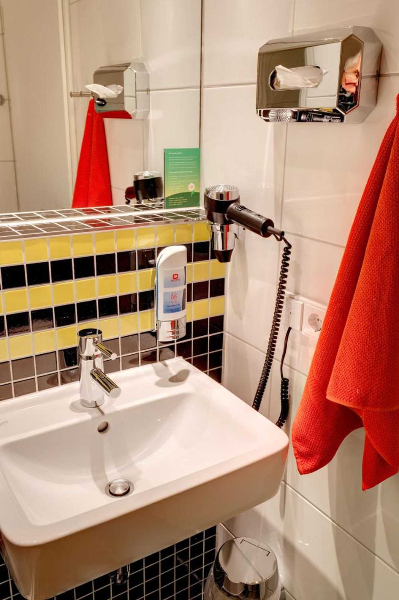 Gift card for Meininger Hotel Frankfurt Main / Airport