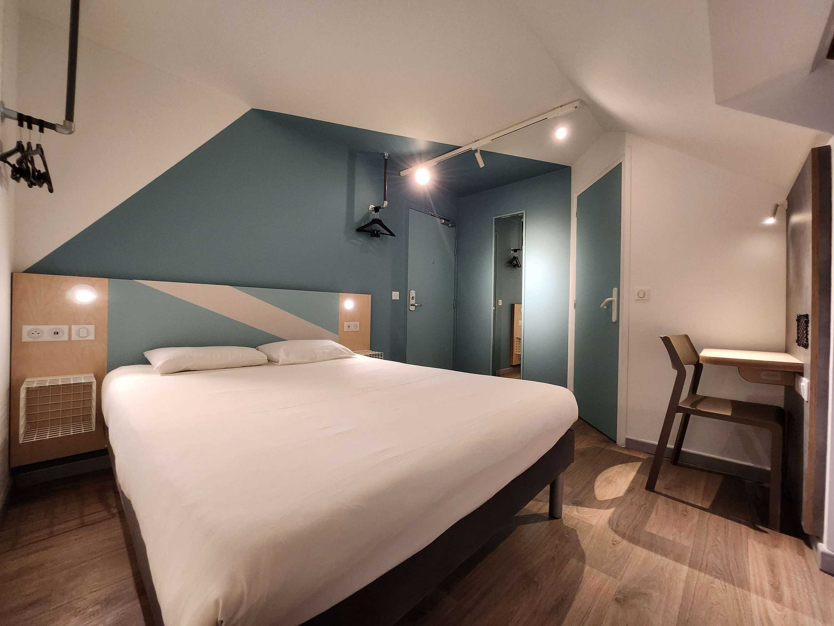 Gift card for Ibis Budget Chambourcy Saint-Germain Gift card for Ibis Budget Chambourcy Saint-Germain