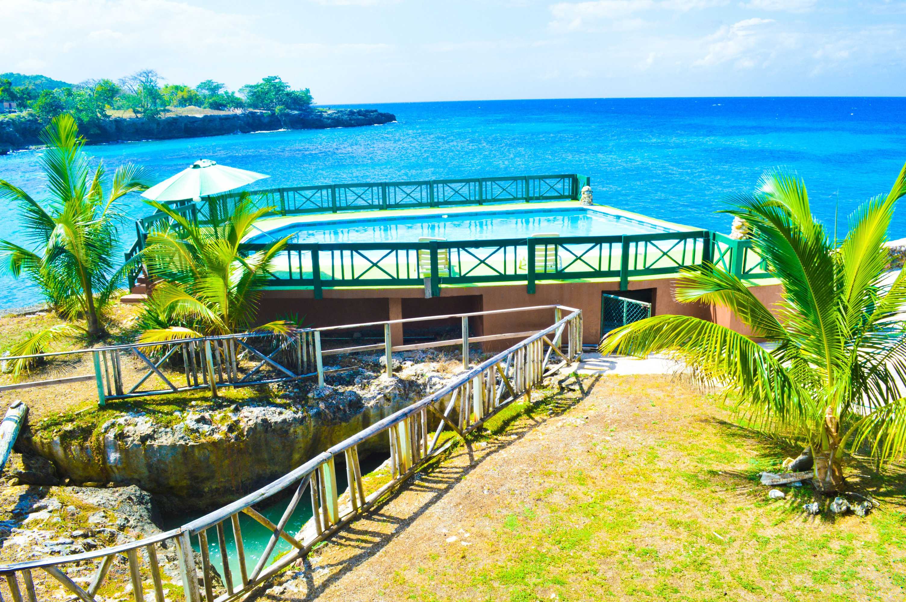Gift card for Le Mer Guest House & Villa - Lucea Gift card for Le Mer Guest House & Villa - Lucea