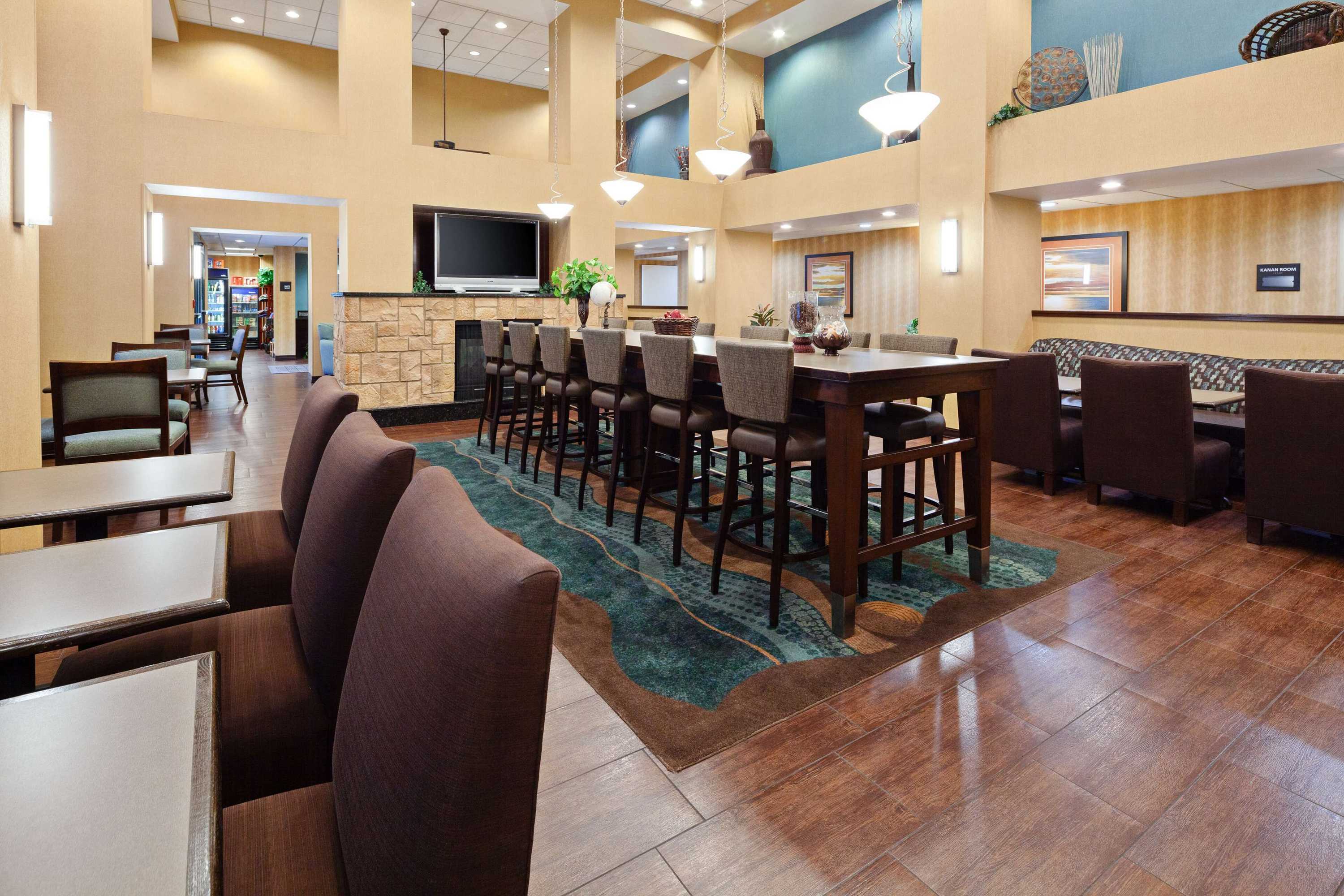 Gift card for Hampton Inn & Suites Agoura Hills Gift card for Hampton Inn & Suites Agoura Hills
