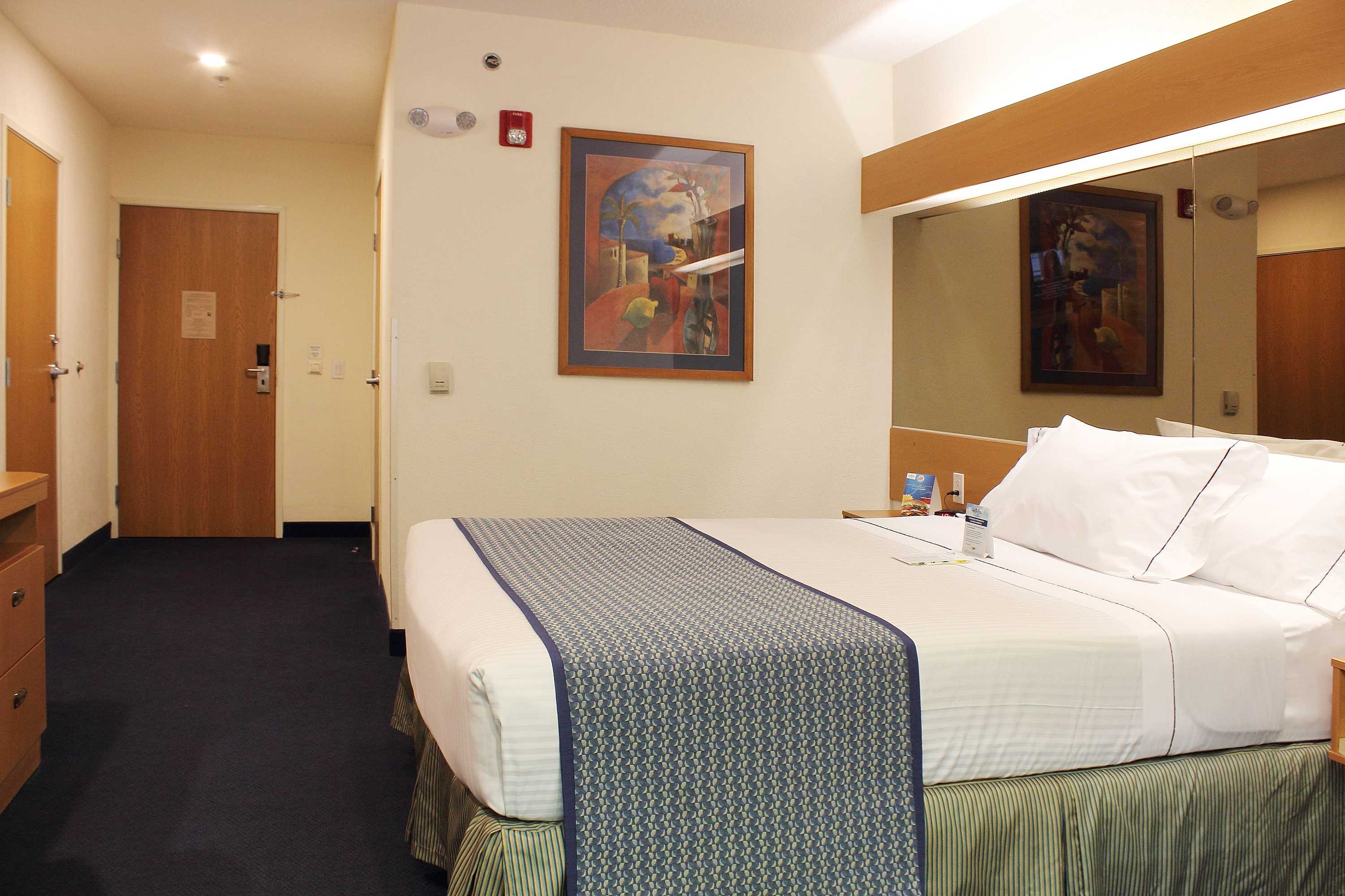 Gift card for Microtel Inn & Suites by Wyndham Culiacan Gift card for Microtel Inn & Suites by Wyndham Culiacan