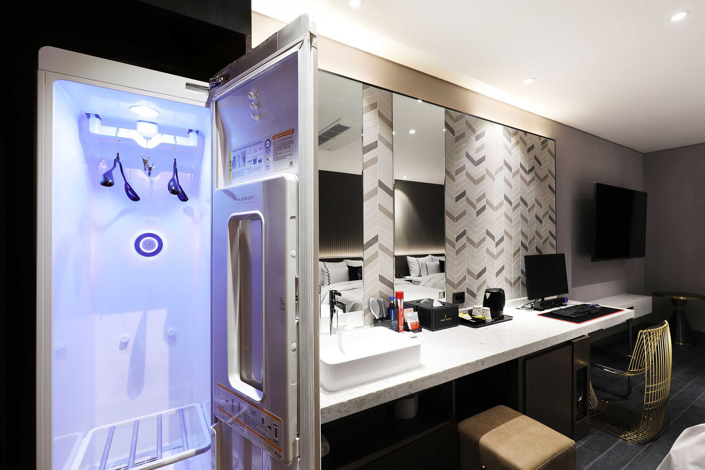 Gift card for Mari Hotel