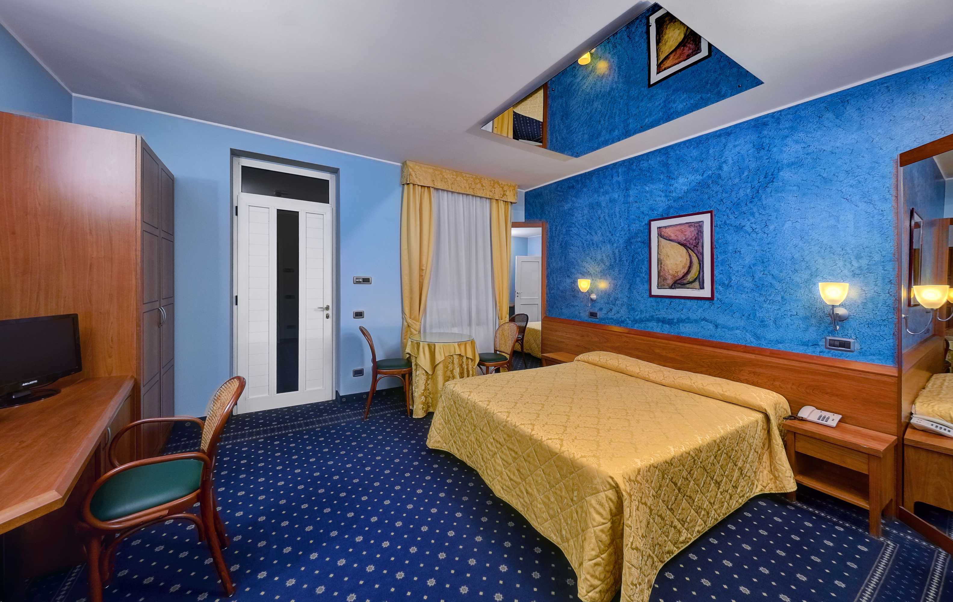 Gift card for Hotel Motel Sporting Gift card for Hotel Motel Sporting