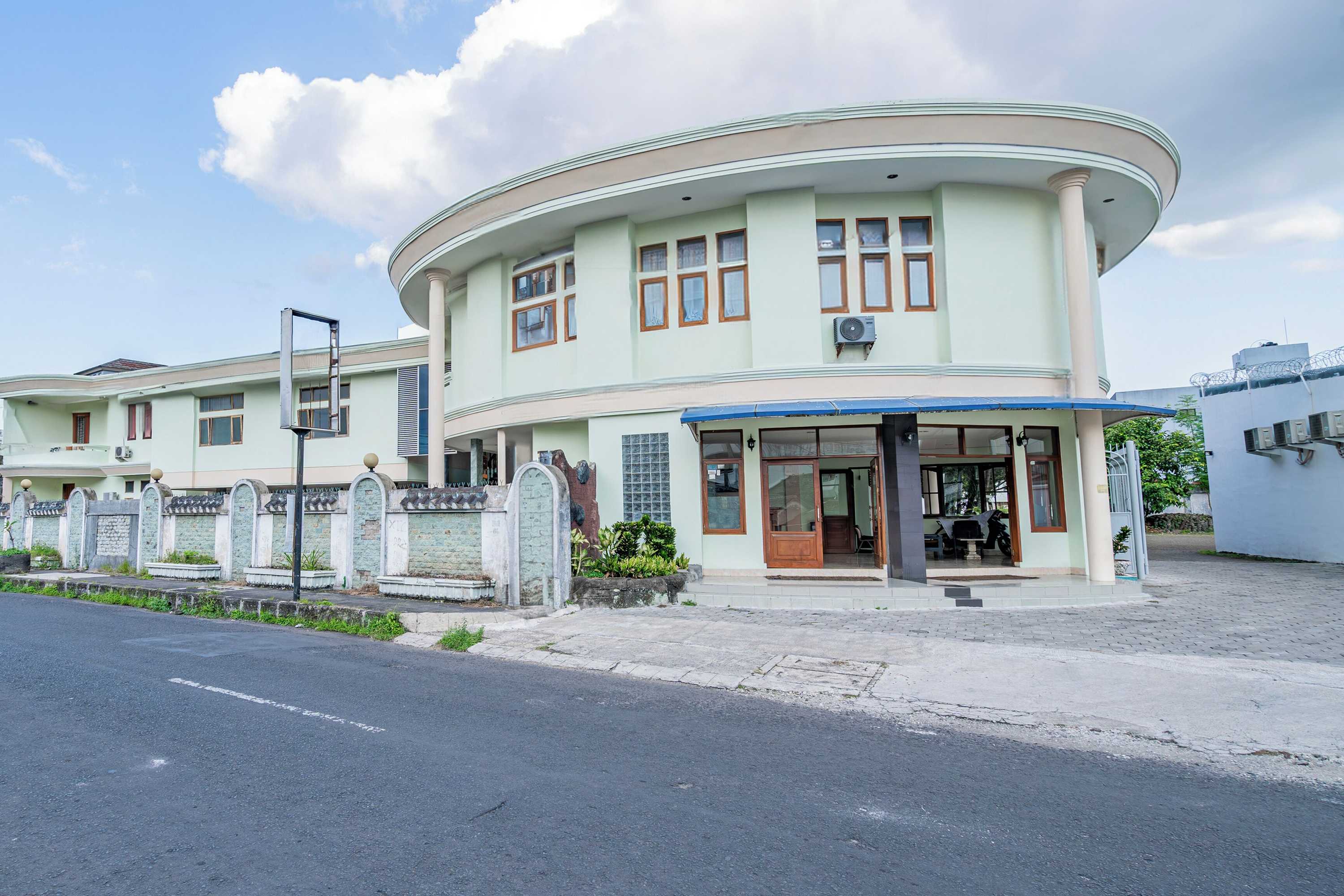 Gift card for Capital O Hotel Abadi Gift card for Capital O Hotel Abadi
