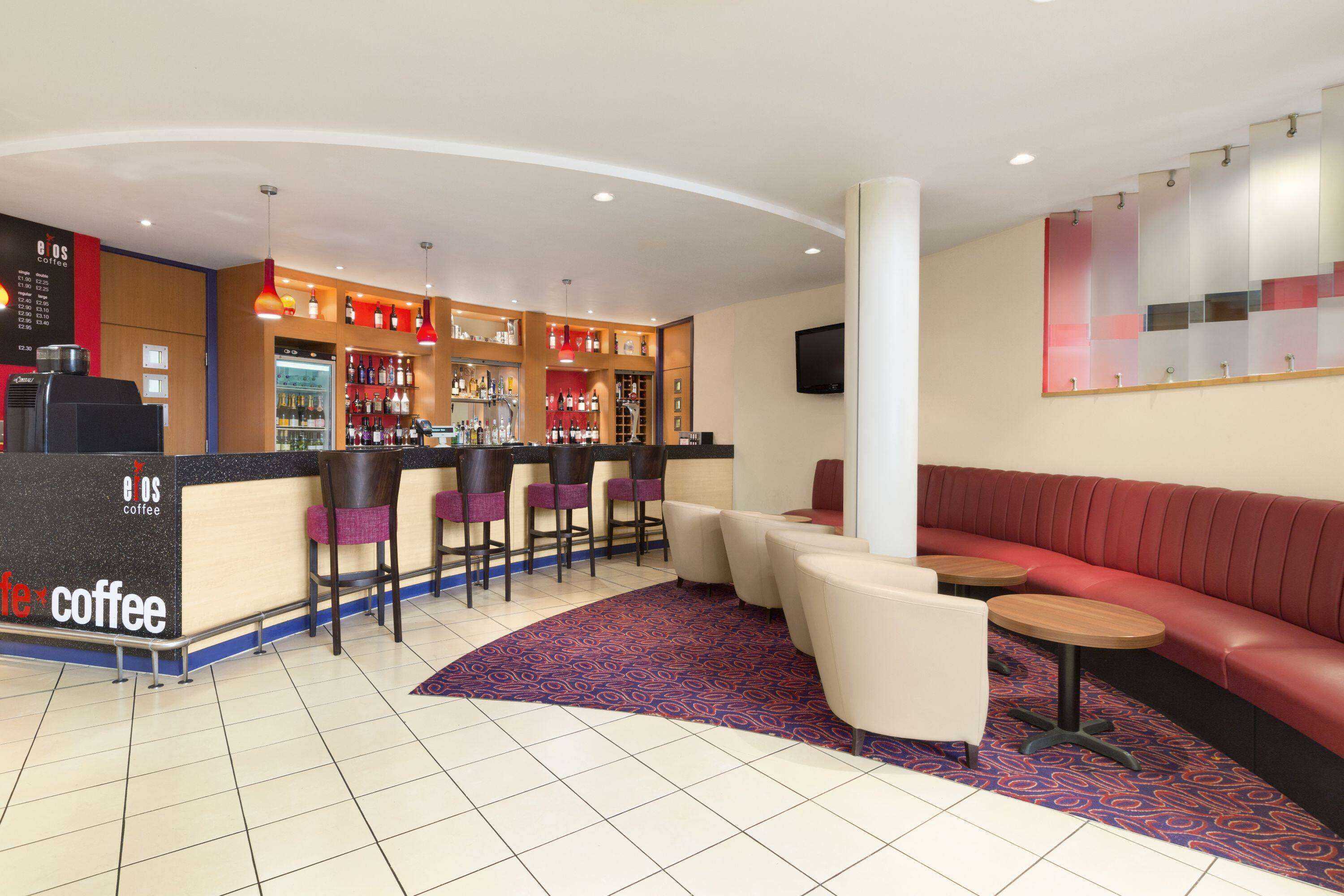 Gift card for Ramada by Wyndham London North M1 Gift card for Ramada by Wyndham London North M1