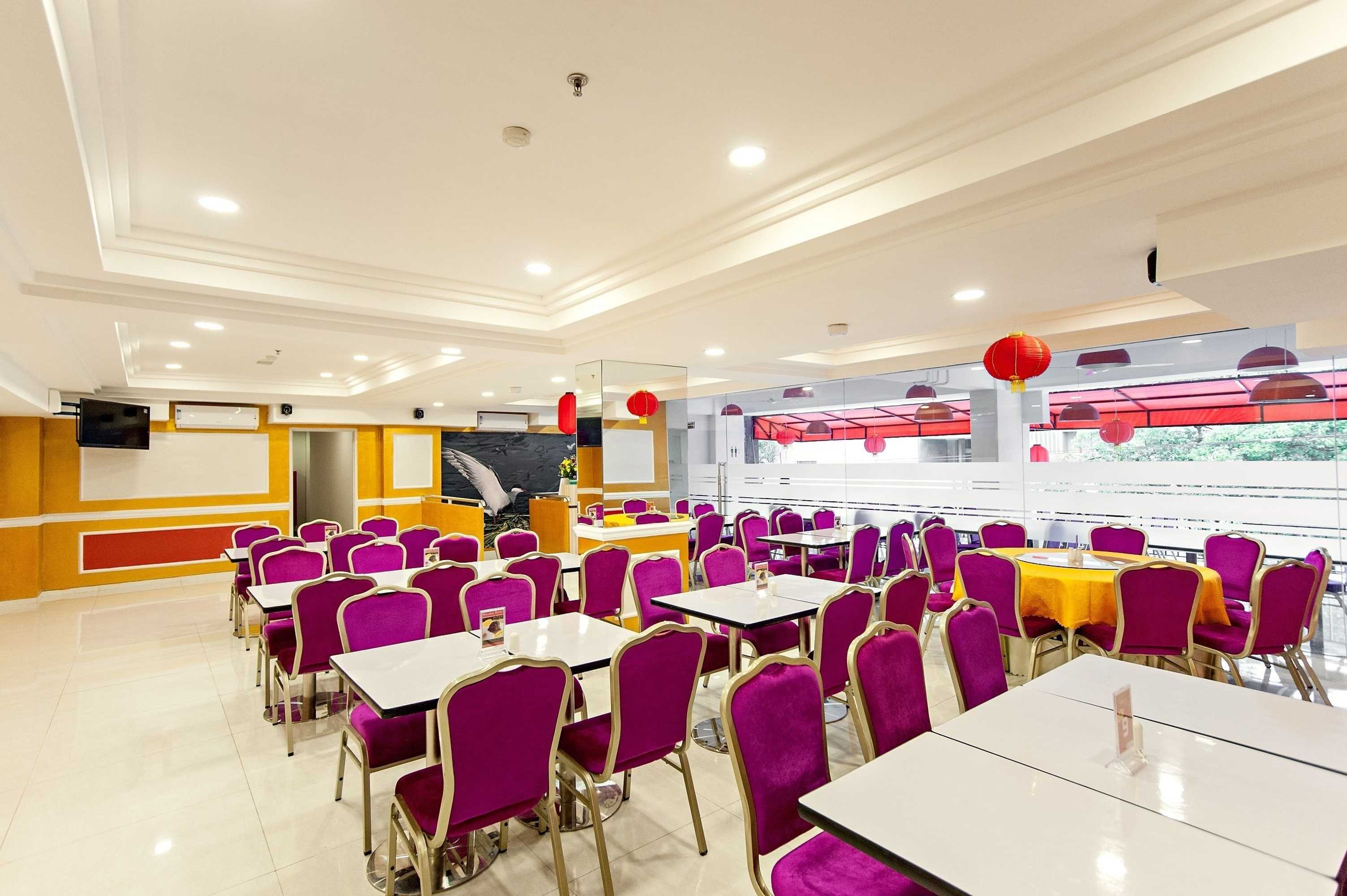 Gift card for @hom Hotel Kudus by Horison Group Gift card for @hom Hotel Kudus by Horison Group