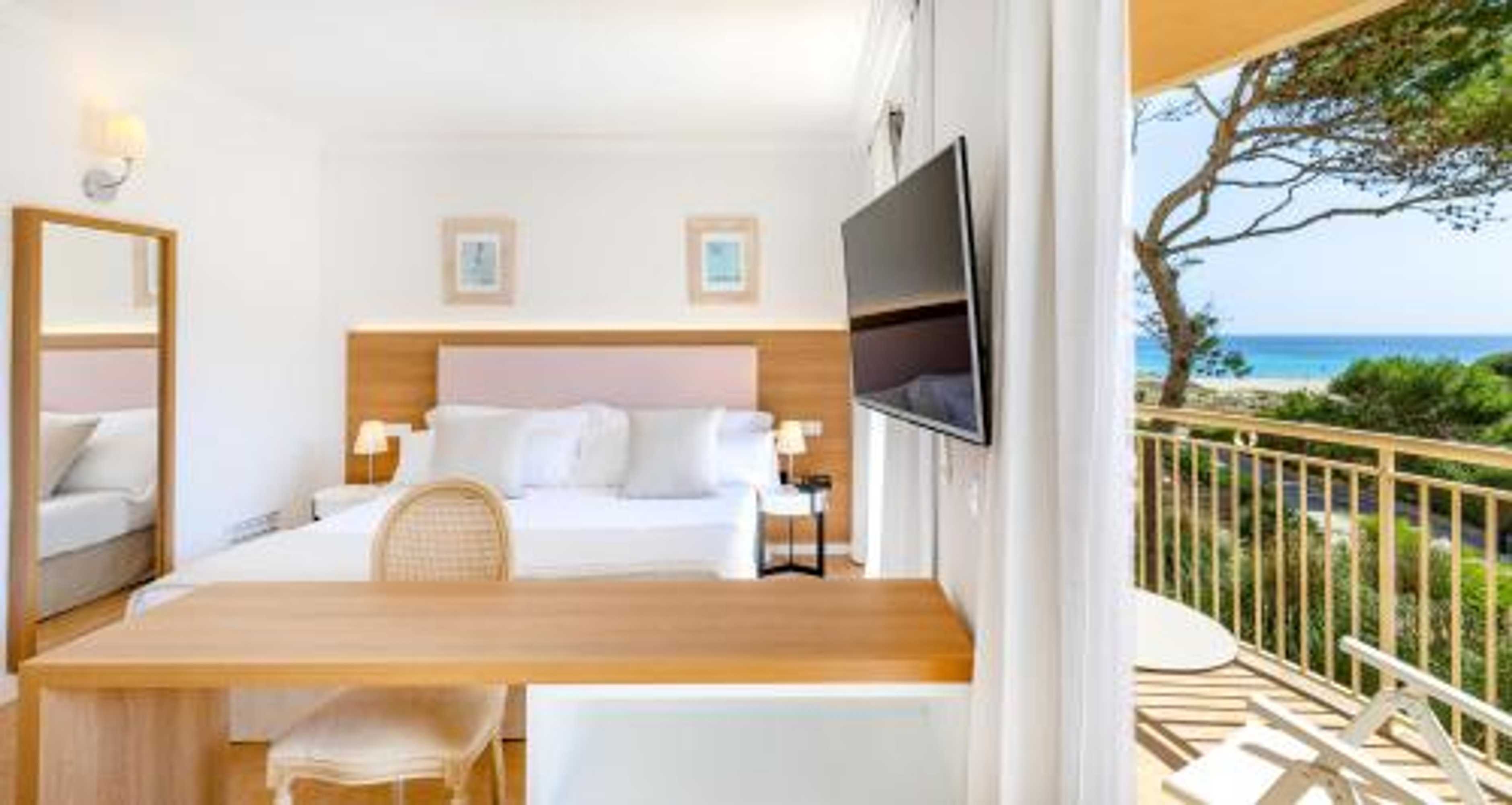 Gift card for Viva Cala Mesquida Suites & Spa Adults Only 16 Gift card for Viva Cala Mesquida Suites & Spa Adults Only 16
