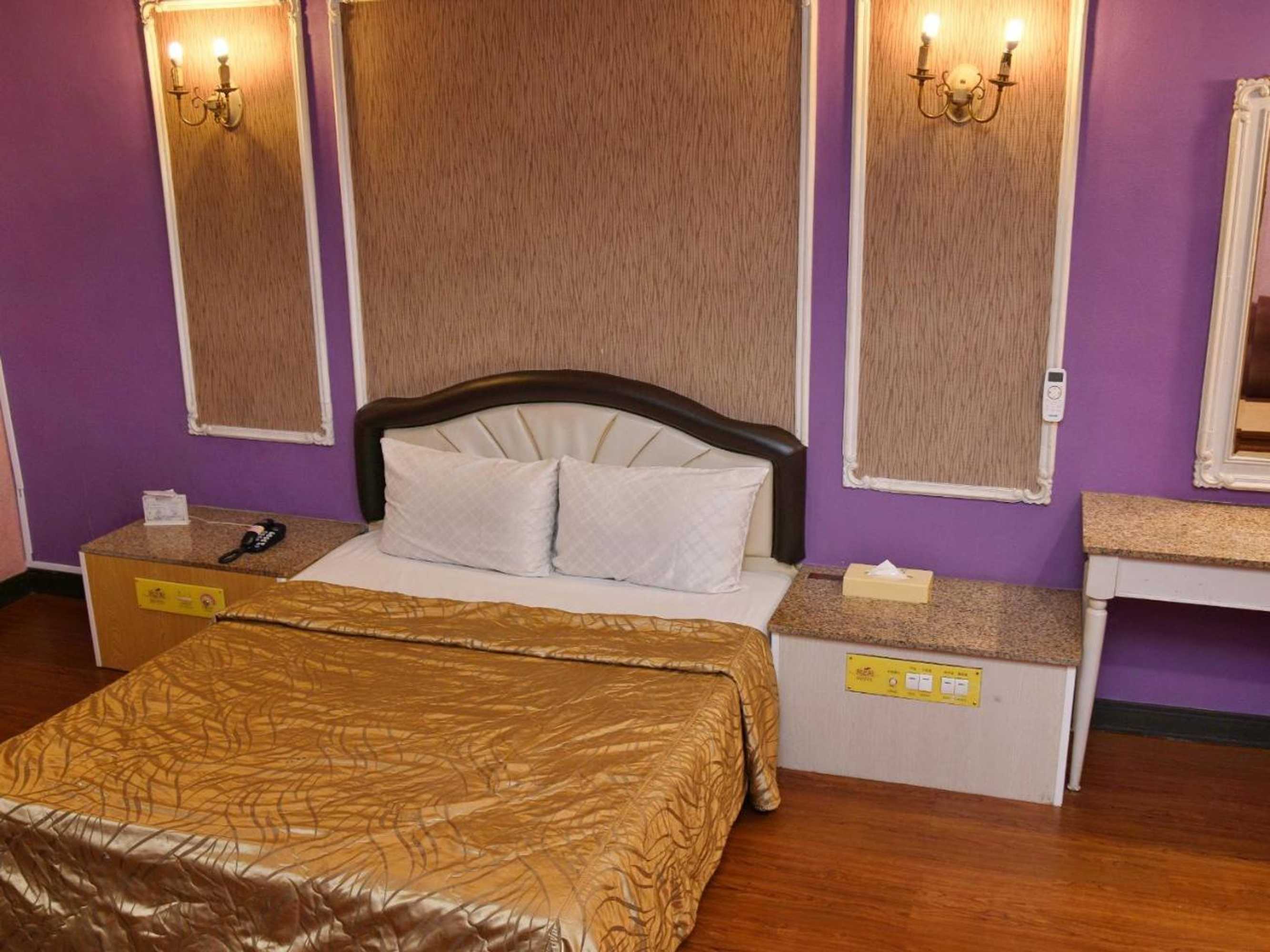 Gift card for Love Boat Motel