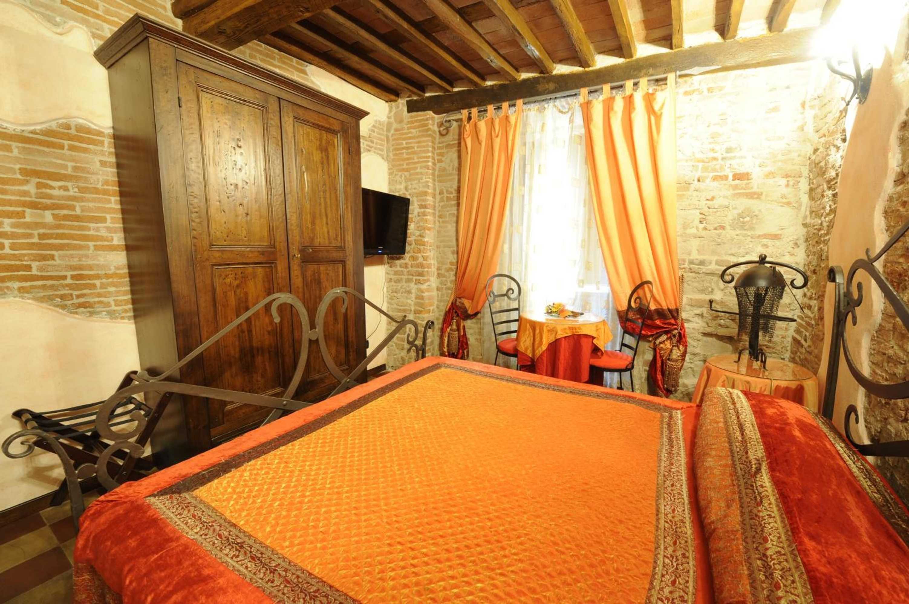 Gift card for Antica Corte Dei Principi Charming Rooms Gift card for Antica Corte Dei Principi Charming Rooms