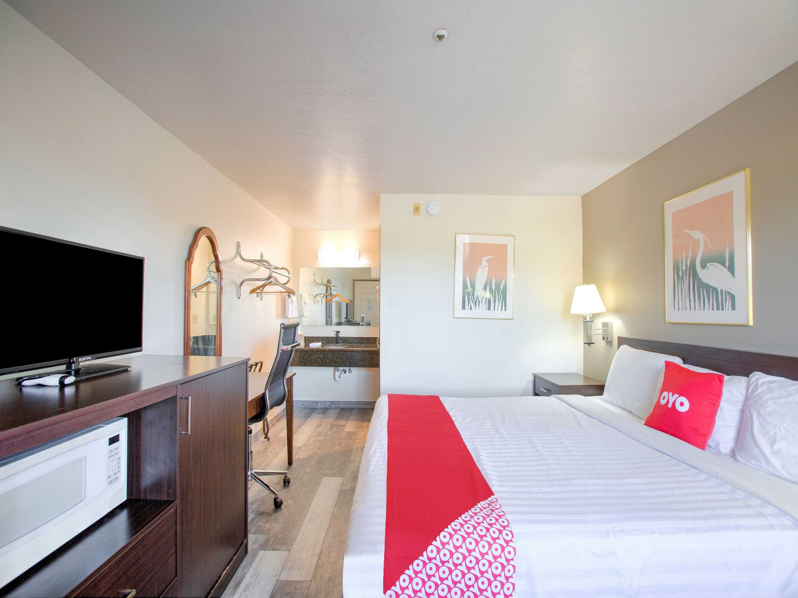 Gift card for Oyo Woodland Hotel And Suites Gift card for Oyo Woodland Hotel And Suites