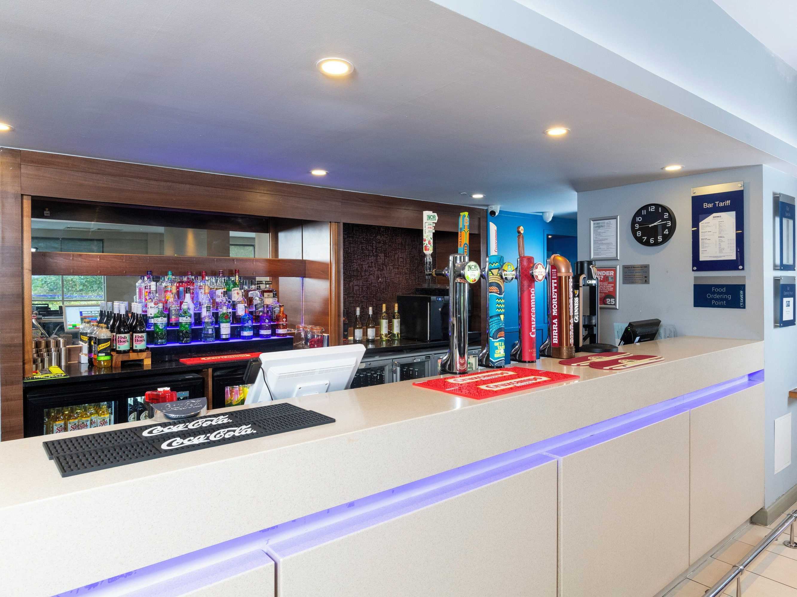 Gift card for Holiday Inn Express London - Greenwich by Ihg Gift card for Holiday Inn Express London - Greenwich by Ihg