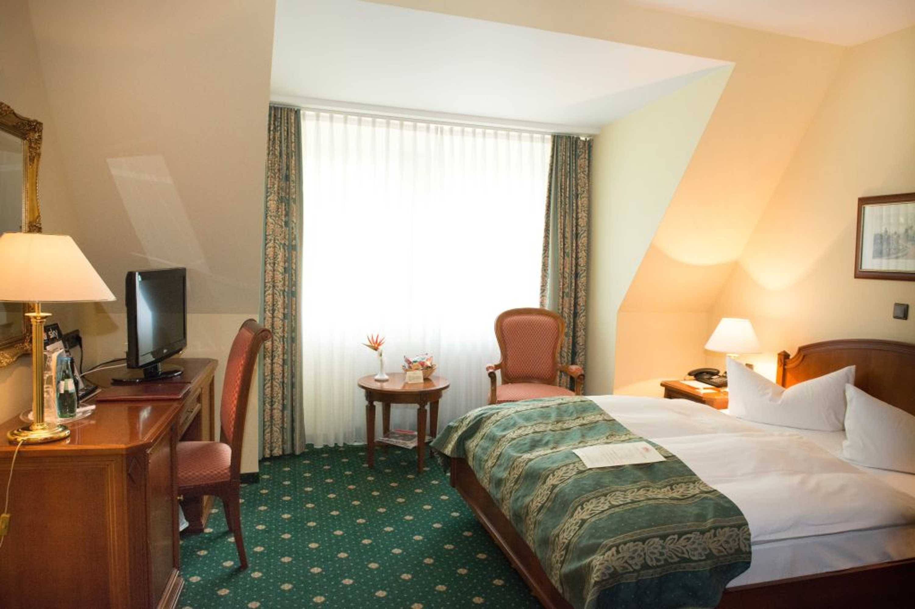 Gift card for Schlosshotel Schkopau Gift card for Schlosshotel Schkopau