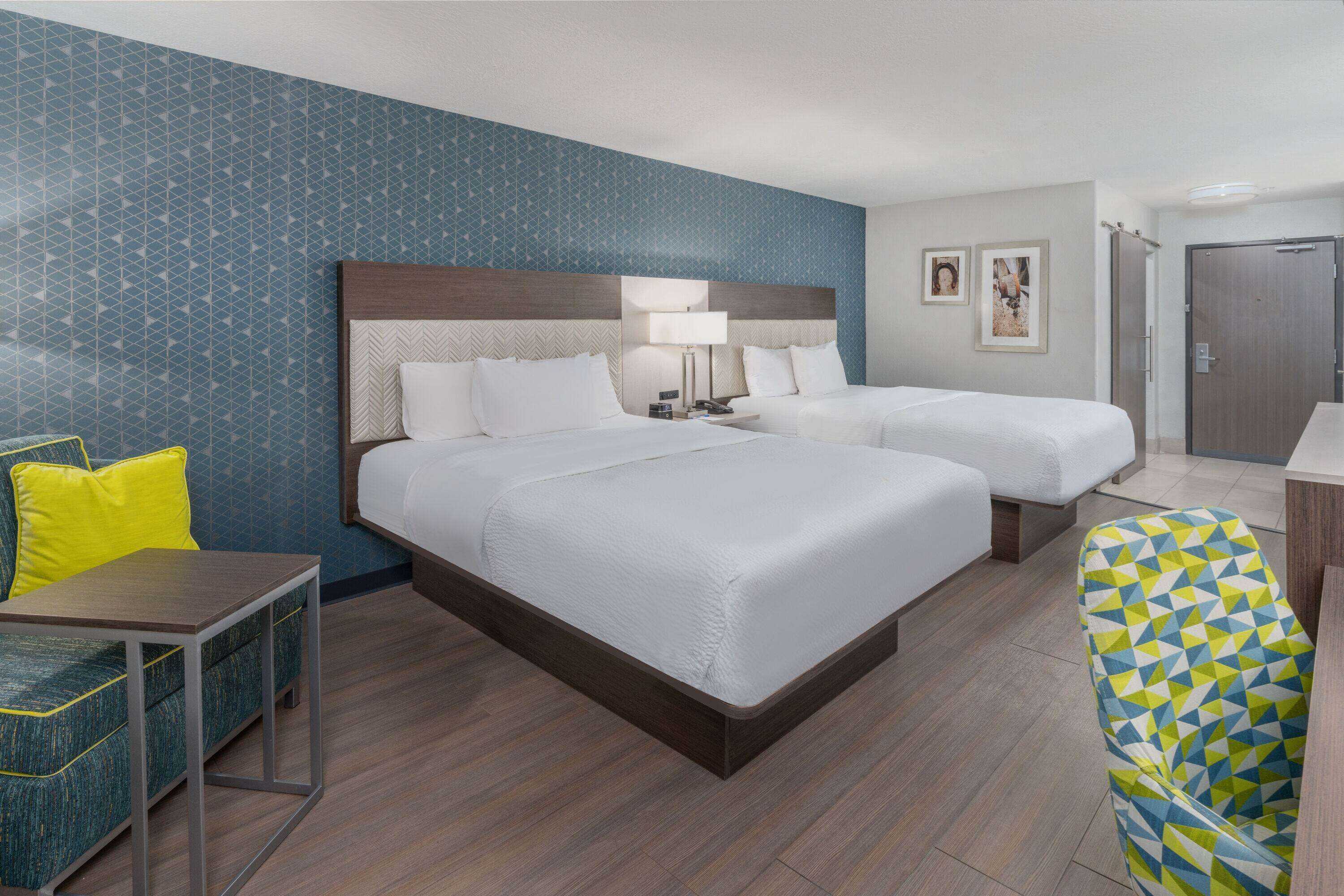 Gift card for La Quinta Inn & Suites by Wyndham Santa Rosa Gift card for La Quinta Inn & Suites by Wyndham Santa Rosa