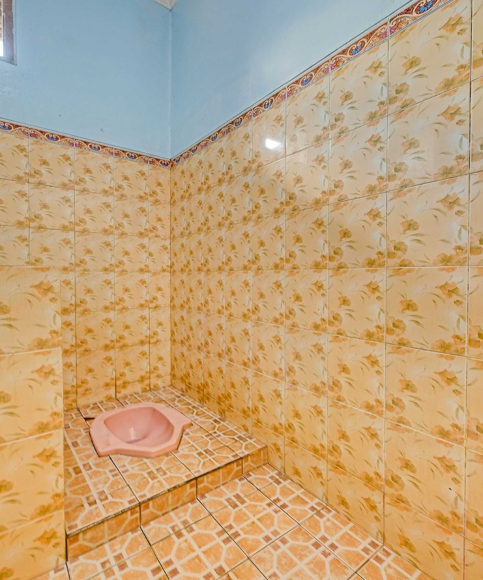 Gift card for Oyo Homes 91095 Desa Wisata Conto