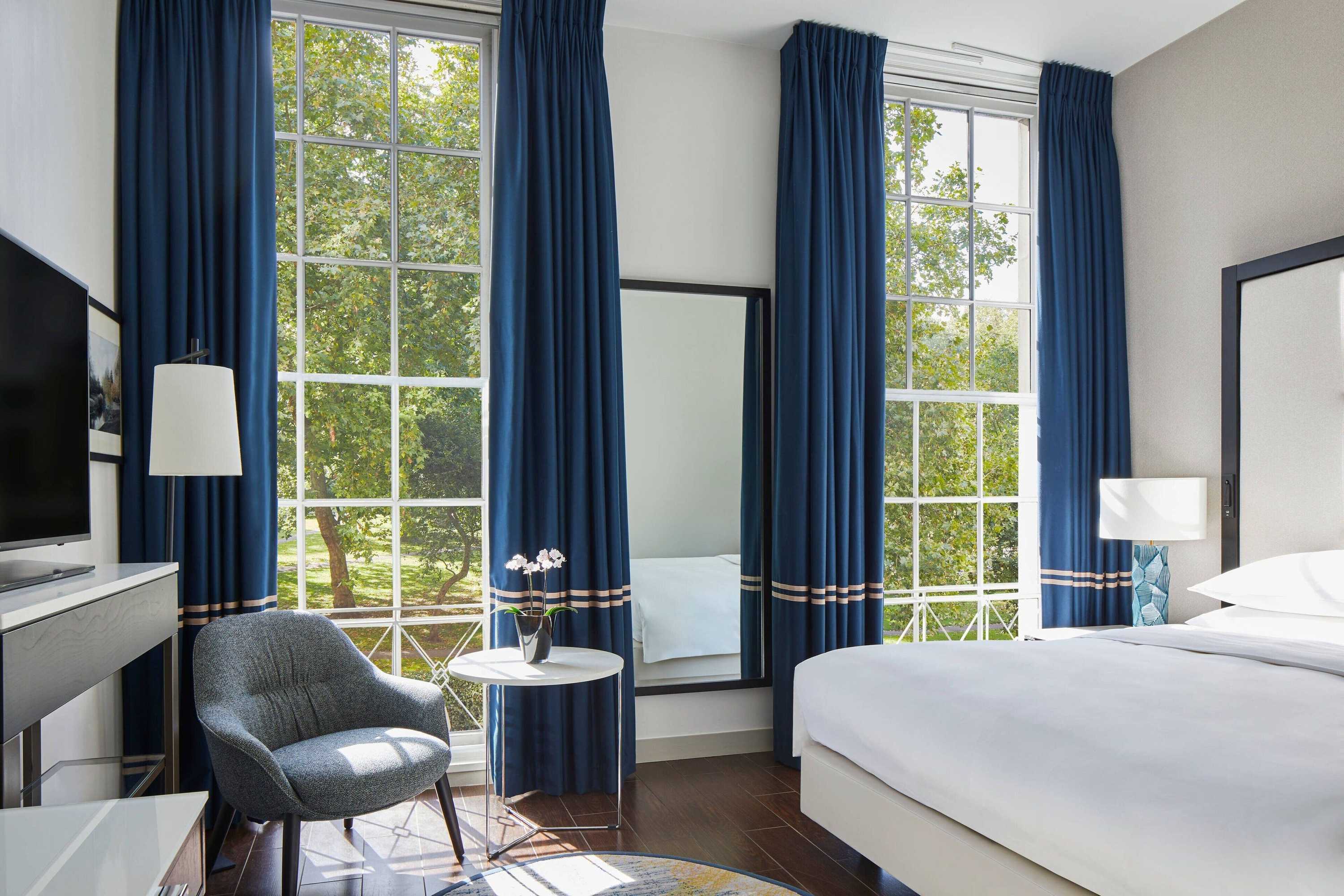 Gift card for London Marriott Hotel Grosvenor Square Gift card for London Marriott Hotel Grosvenor Square
