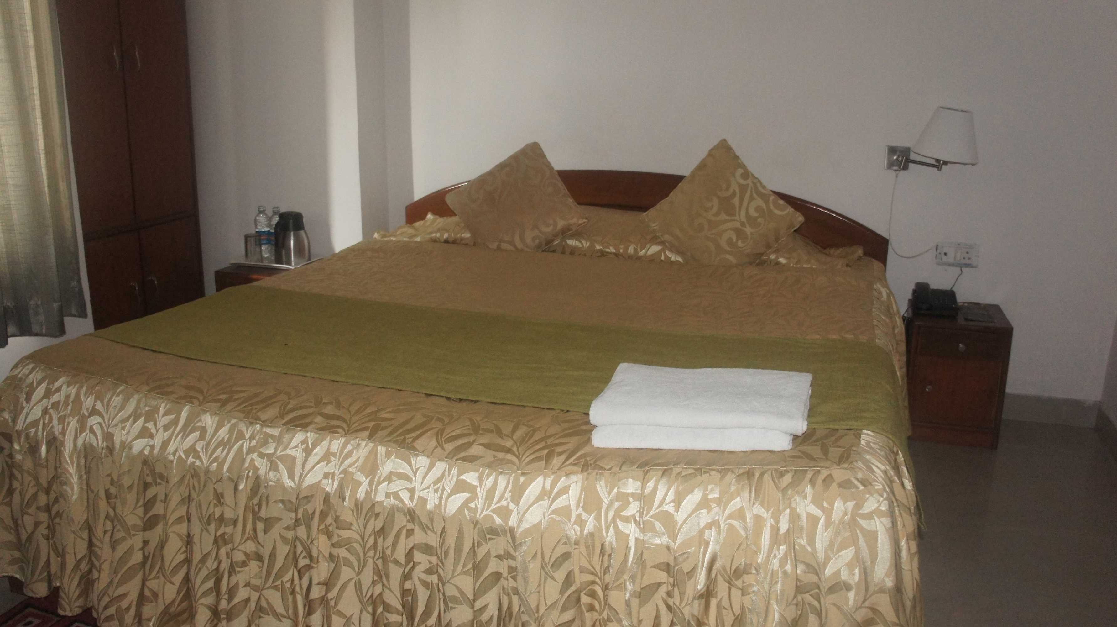 Gift card for Hotel Lilawati Grand