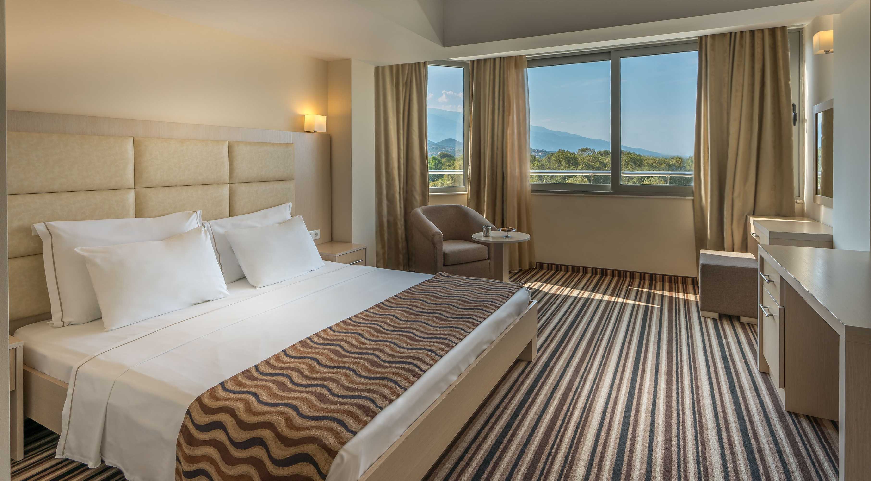 Gift card for Cronwell Platamon Resort Gift card for Cronwell Platamon Resort