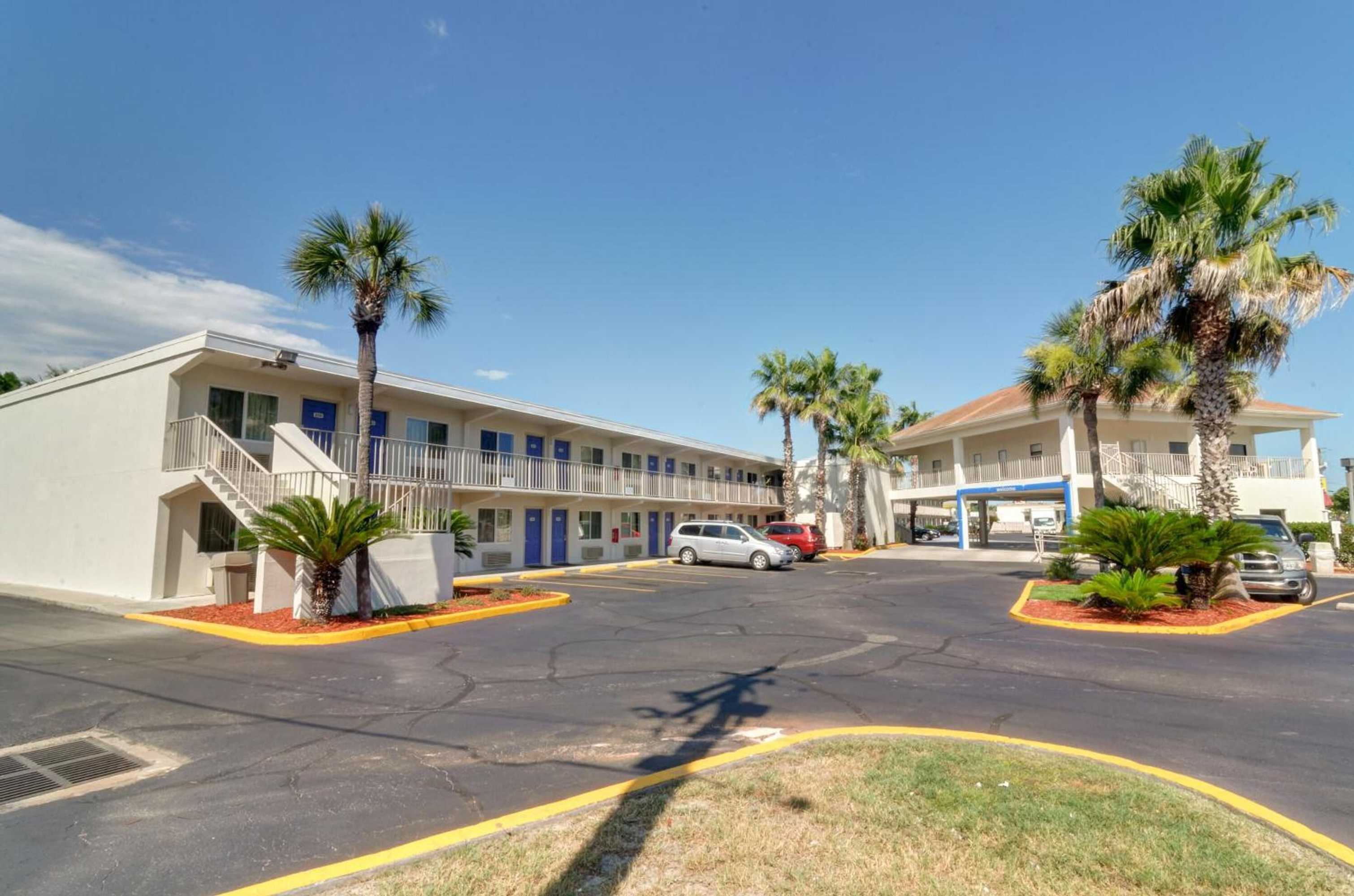 Gift card for Motel 6 Destin, FL
