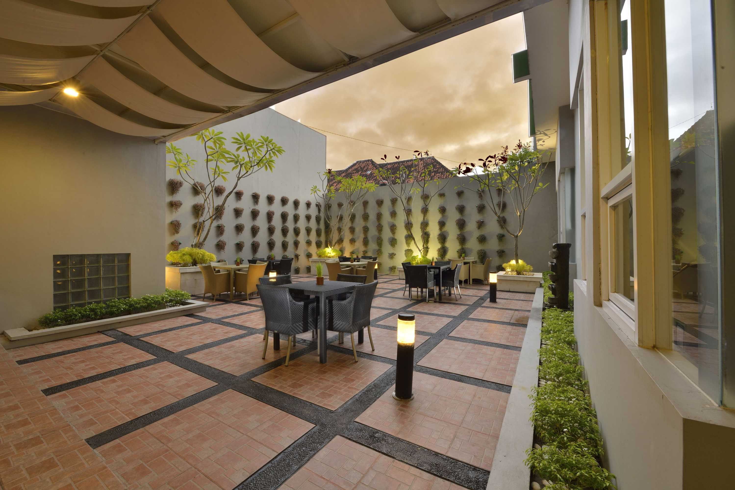 Gift card for Whiz Hotel Malioboro Yogyakarta Gift card for Whiz Hotel Malioboro Yogyakarta
