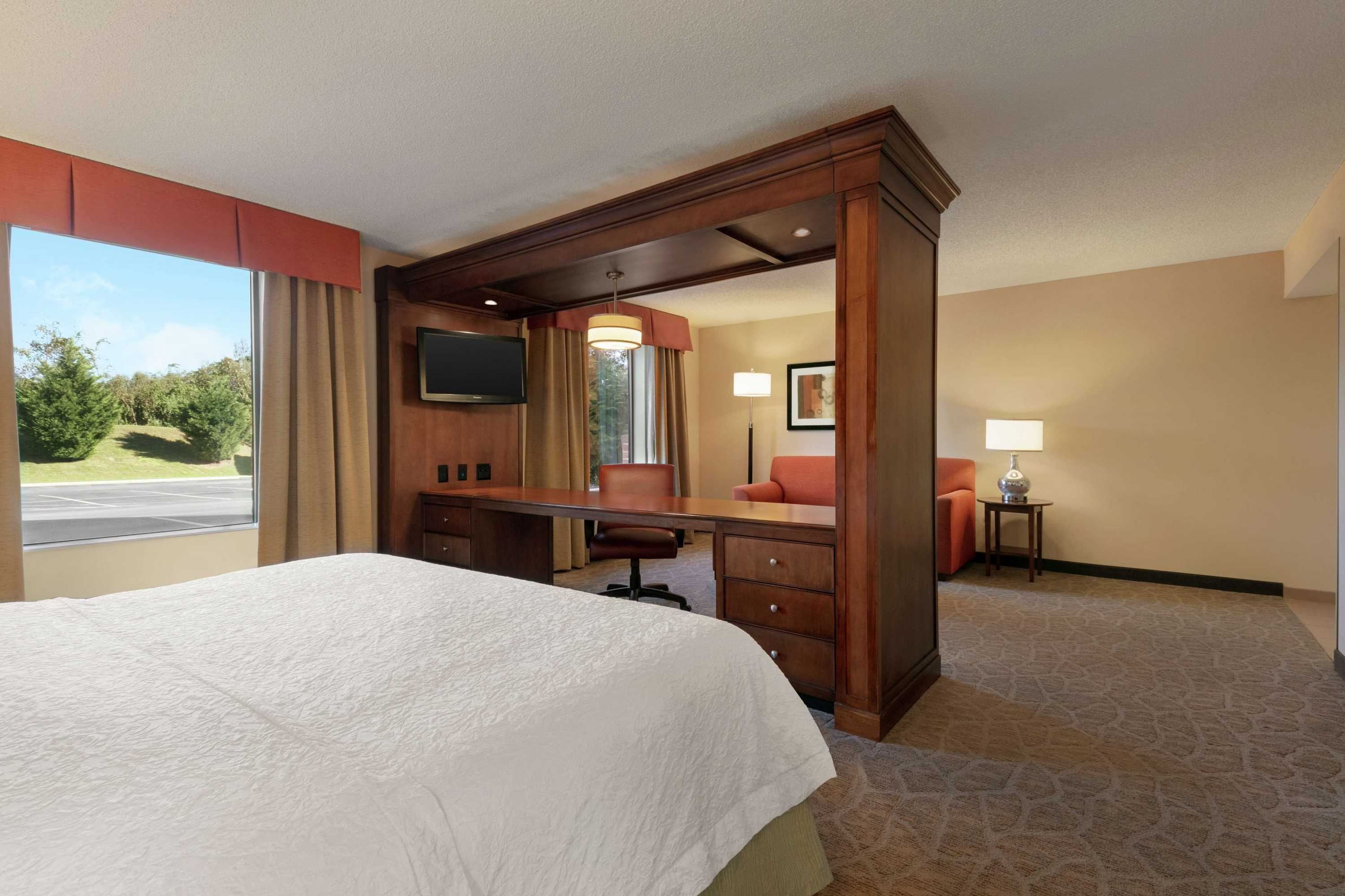 Gift card for Hampton Inn & Suites Charles Town Gift card for Hampton Inn & Suites Charles Town