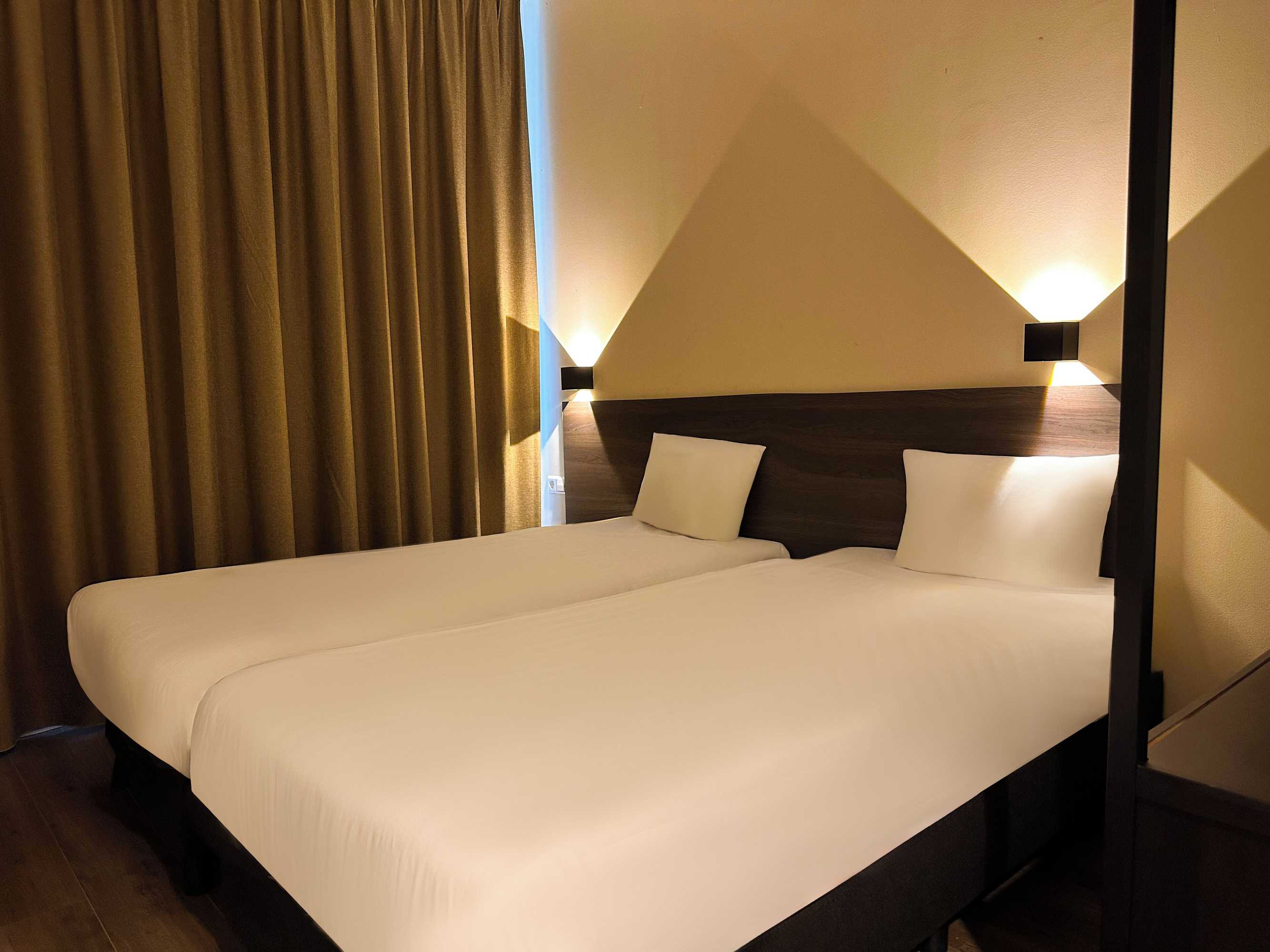 Gift card for Hotelux Amsterdam Airport Hotel Gift card for Hotelux Amsterdam Airport Hotel