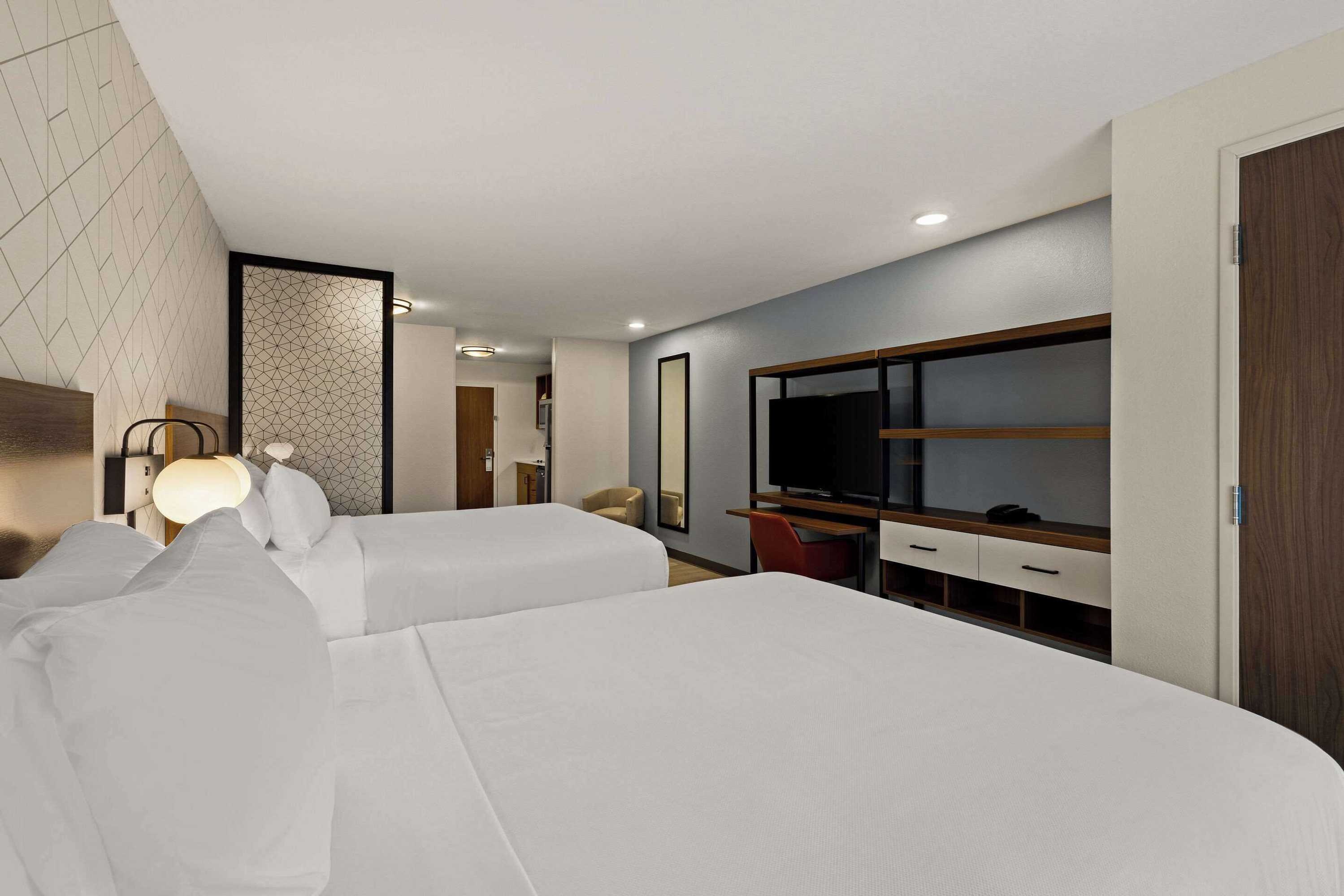 Gift card for Everhome Suites Atlanta Newnan Gift card for Everhome Suites Atlanta Newnan