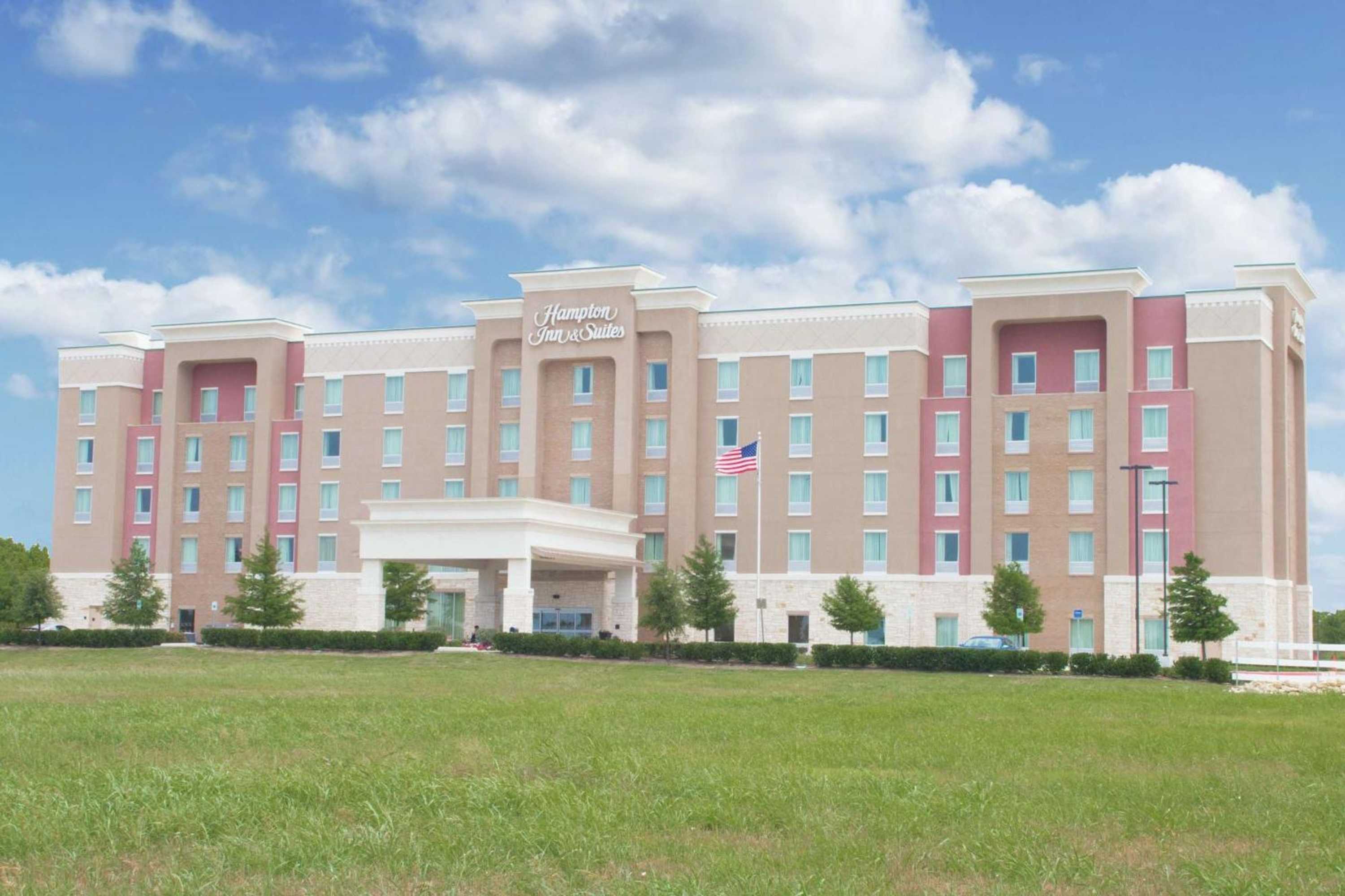 Gift card for Hampton Inn & Suites Dallas/frisco North-Fieldhouseusa Gift card for Hampton Inn & Suites Dallas/frisco North-Fieldhouseusa