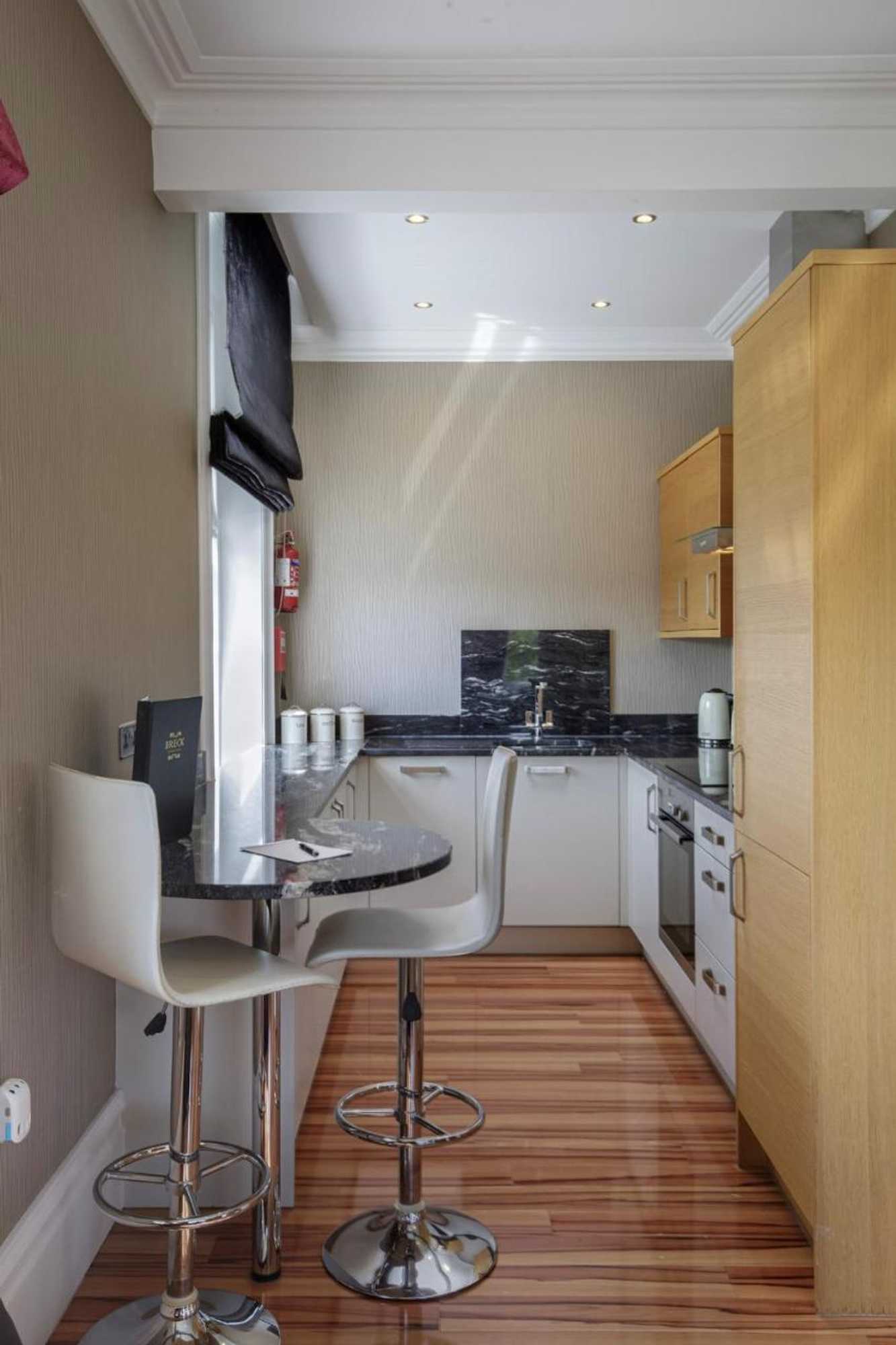 Gift card for Mode Breck Apartments