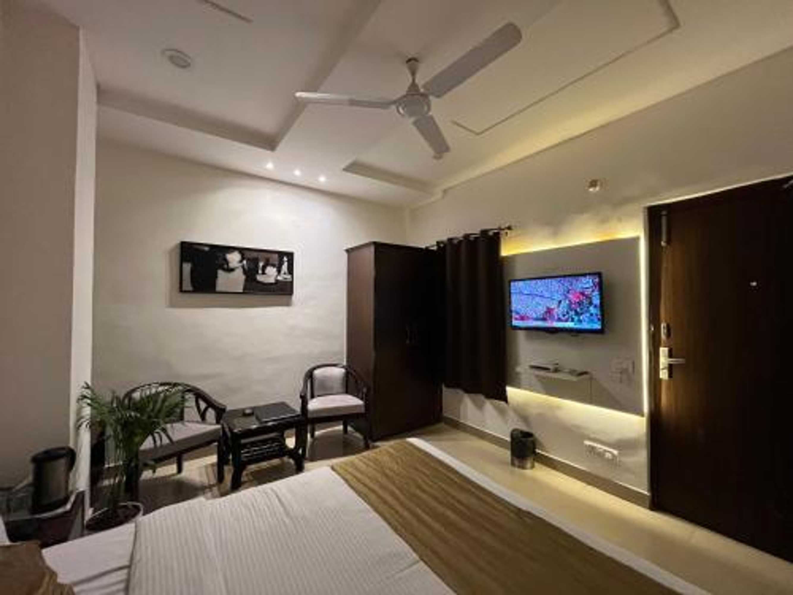 Gift card for Hotel The Benz By Oyo Rooms Gift card for Hotel The Benz By Oyo Rooms