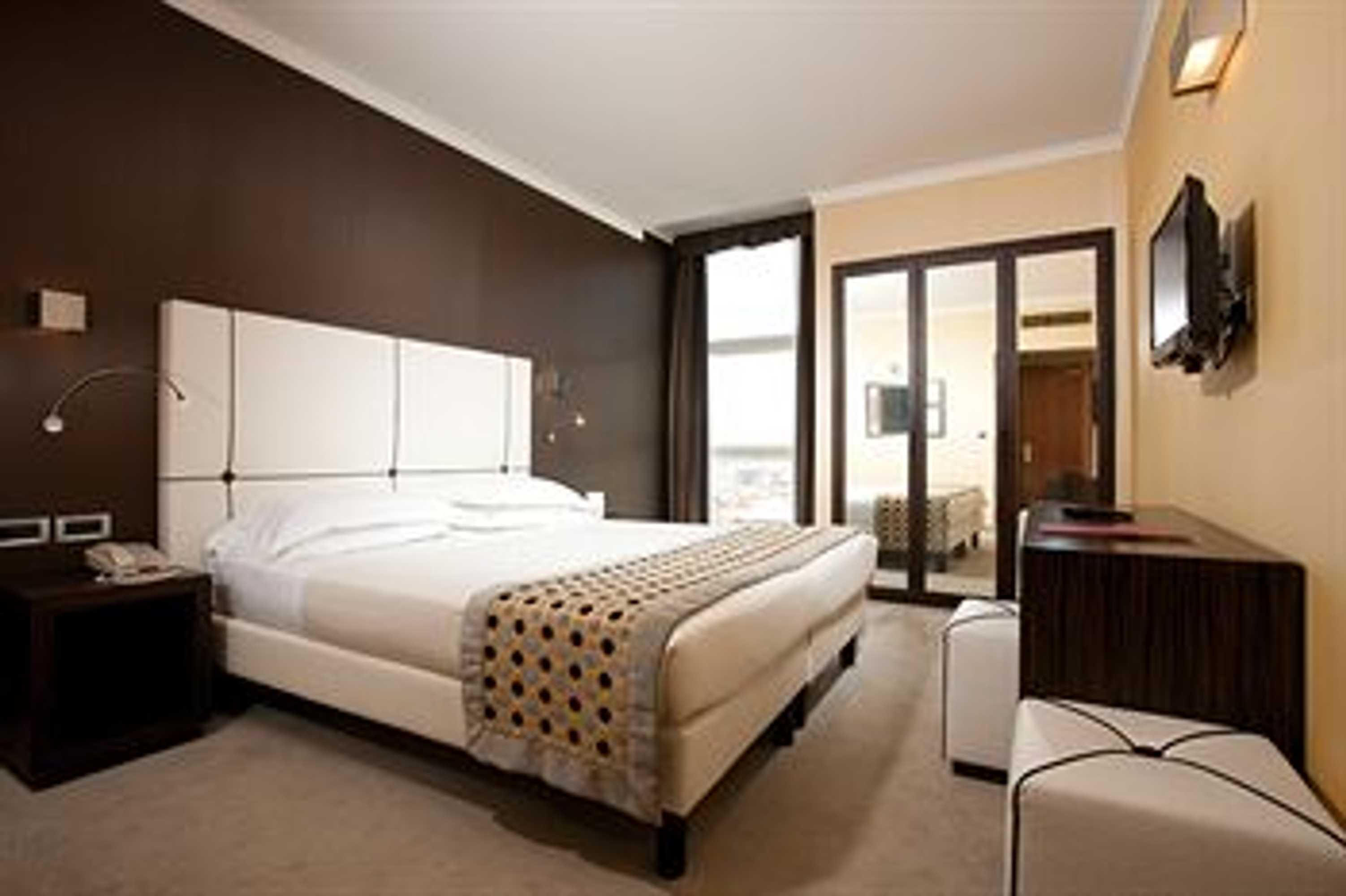 Gift card for Ambasciatori Hotel Mestre Venice, Tapestry Collection by Hilton