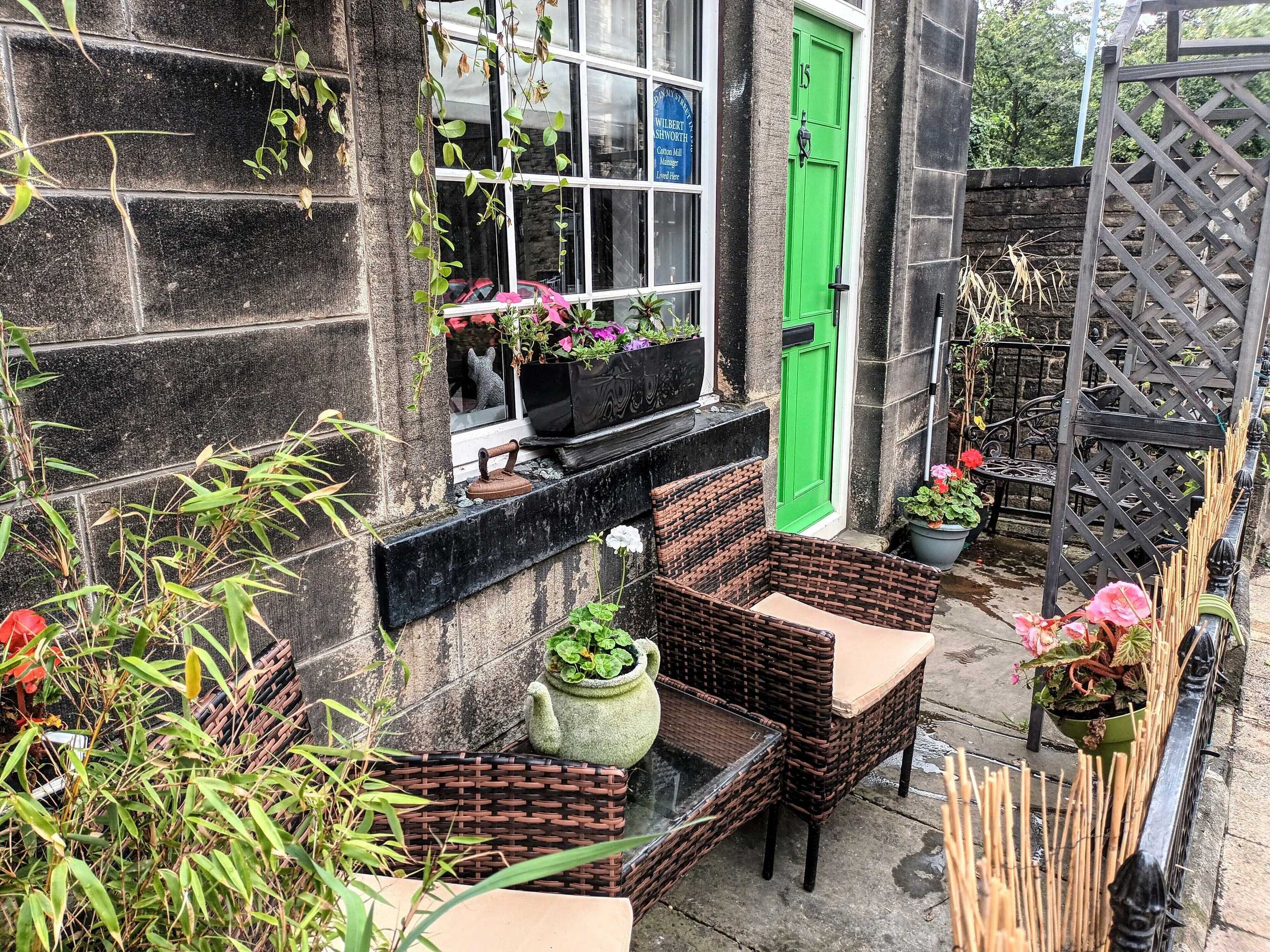 Gift card for Hebden Bridge - House - Sleeps 8 - Pet Friendly Gift card for Hebden Bridge - House - Sleeps 8 - Pet Friendly