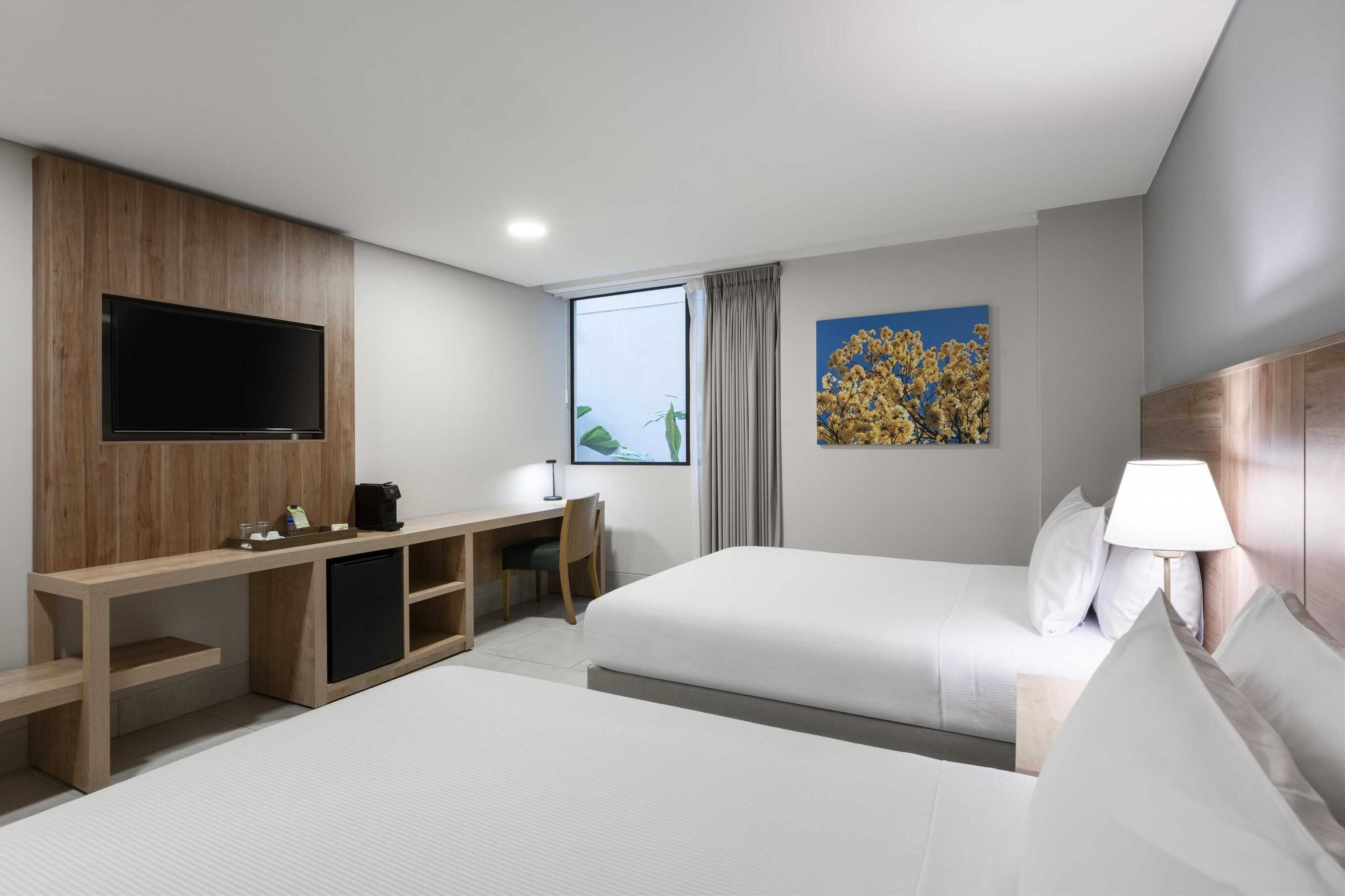 Gift card for Hilton Garden Inn Cali Ciudad Jardin Gift card for Hilton Garden Inn Cali Ciudad Jardin