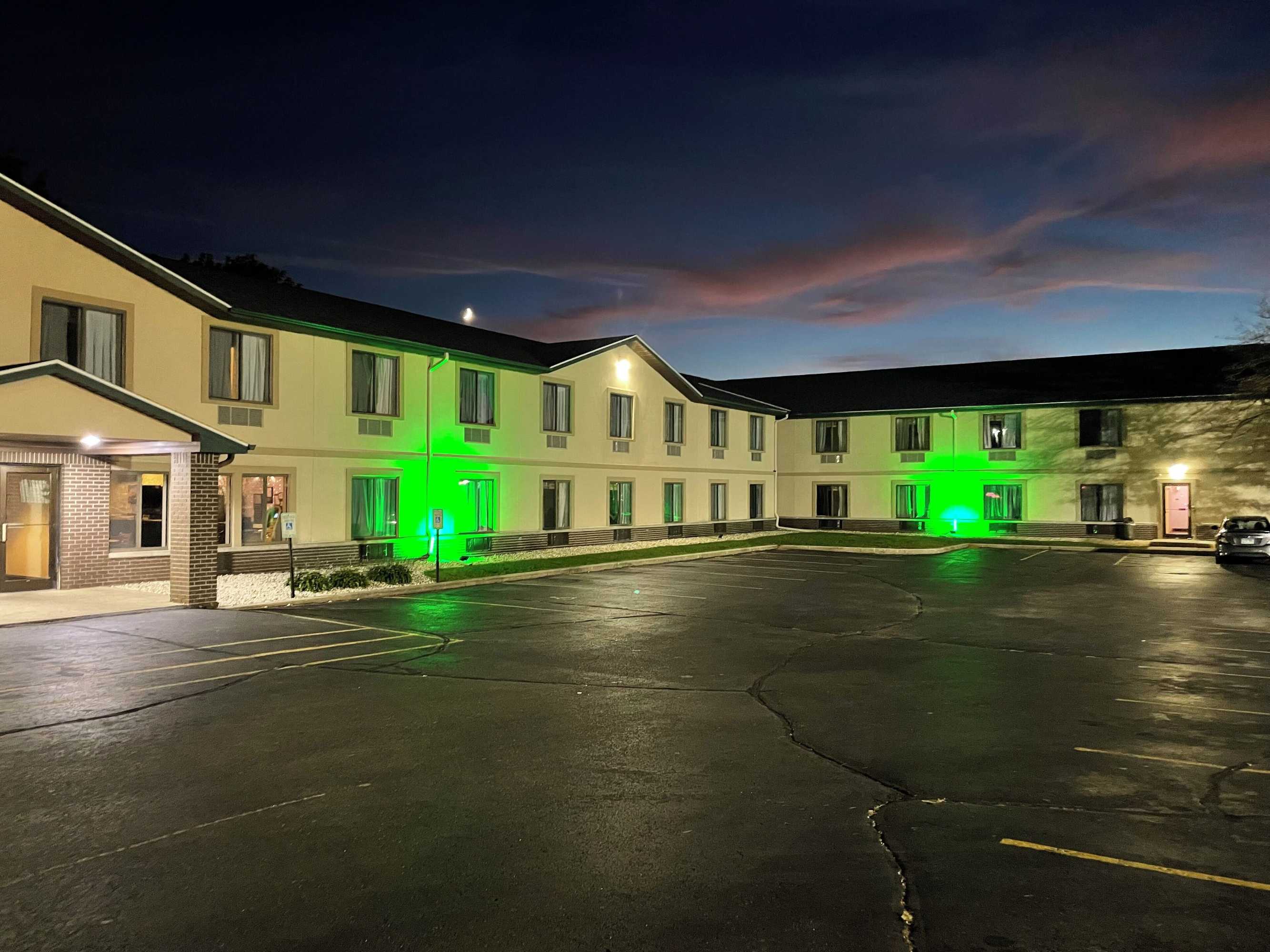 Gift card for Delavan Inn And Suites Gift card for Delavan Inn And Suites
