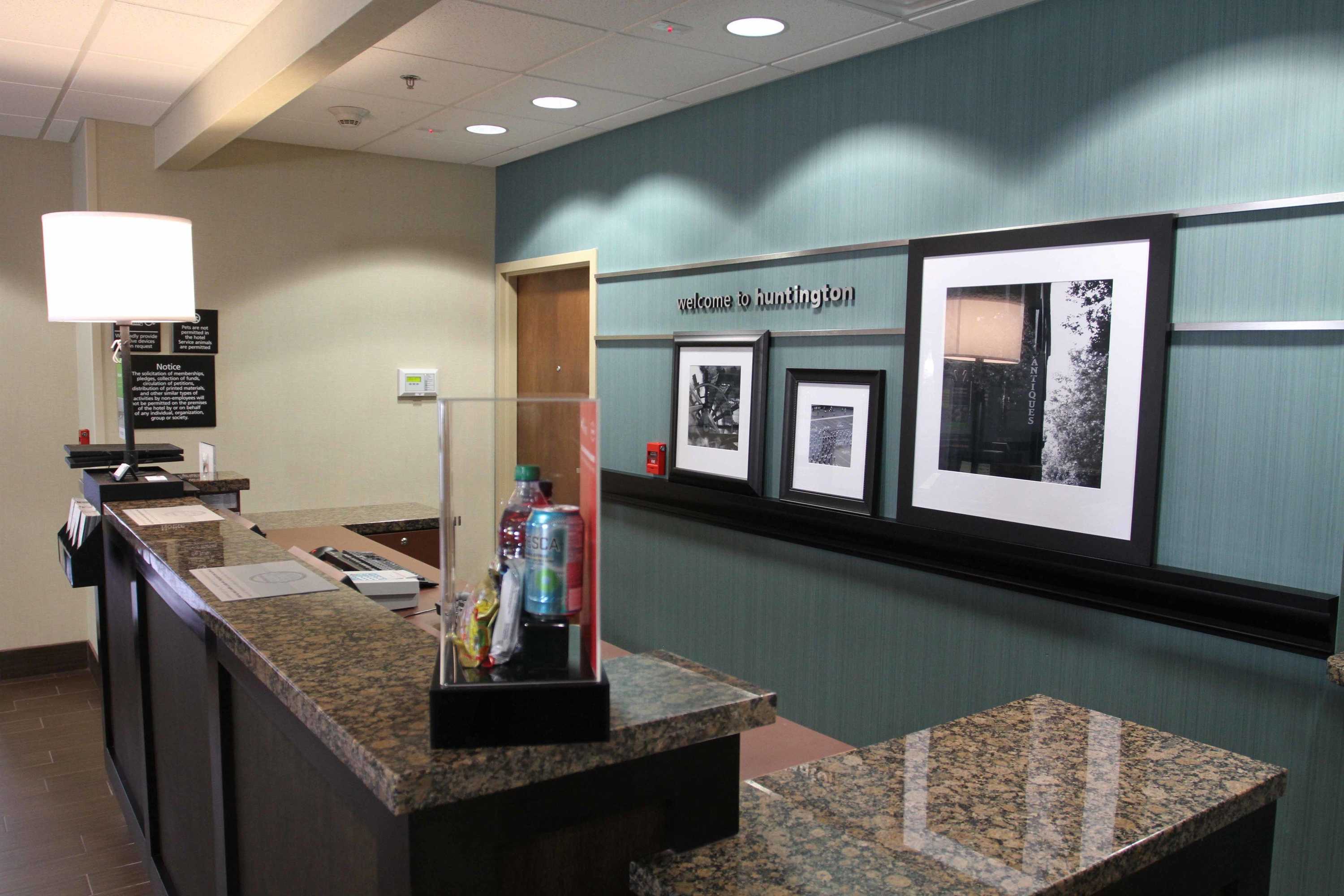 Gift card for Hampton Inn Huntington University Area Gift card for Hampton Inn Huntington University Area