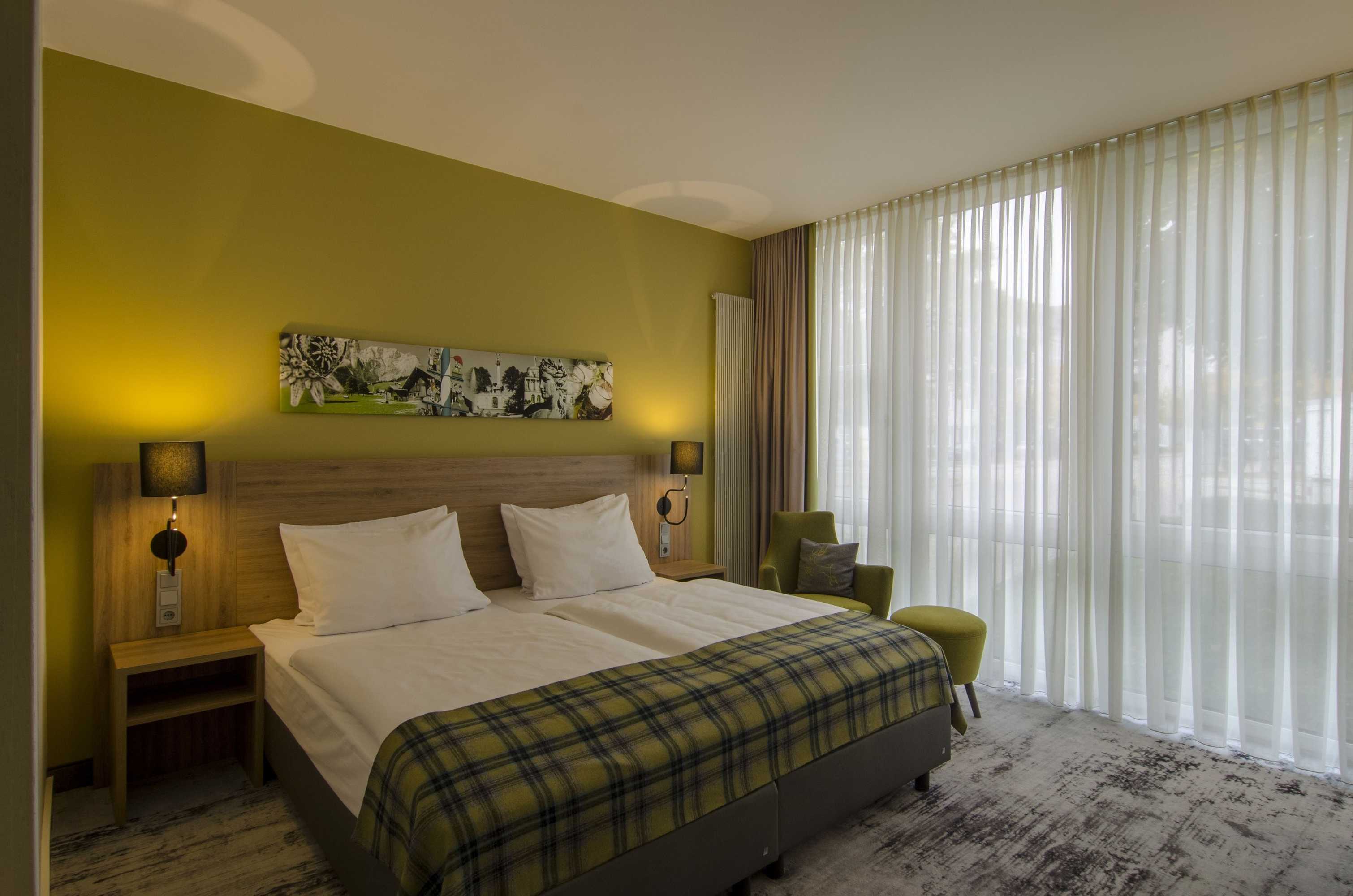 Gift card for Holiday Inn Munich-Unterhaching by Ihg Gift card for Holiday Inn Munich-Unterhaching by Ihg