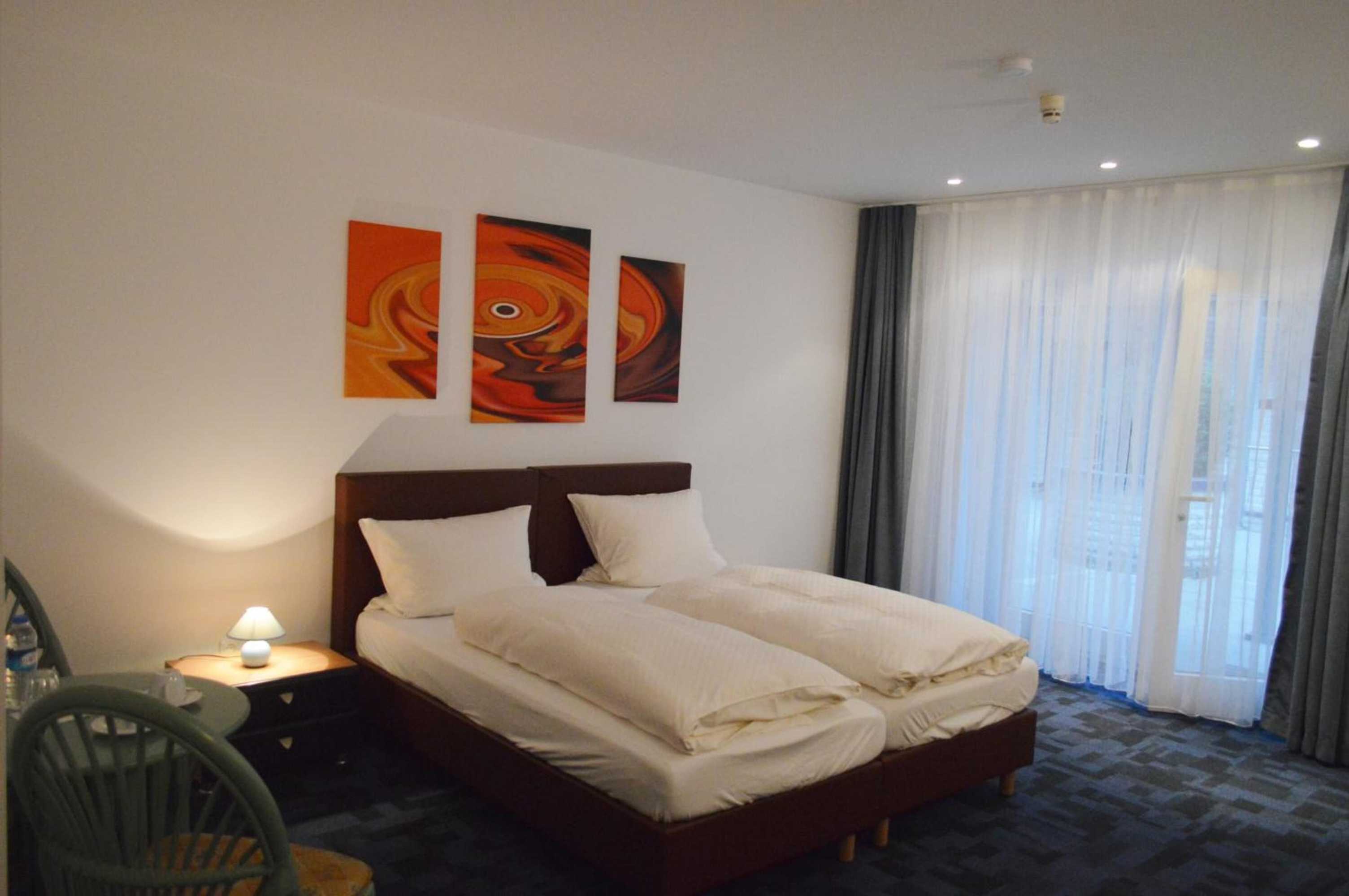 Gift card for Hotel B8 Voerde Gift card for Hotel B8 Voerde