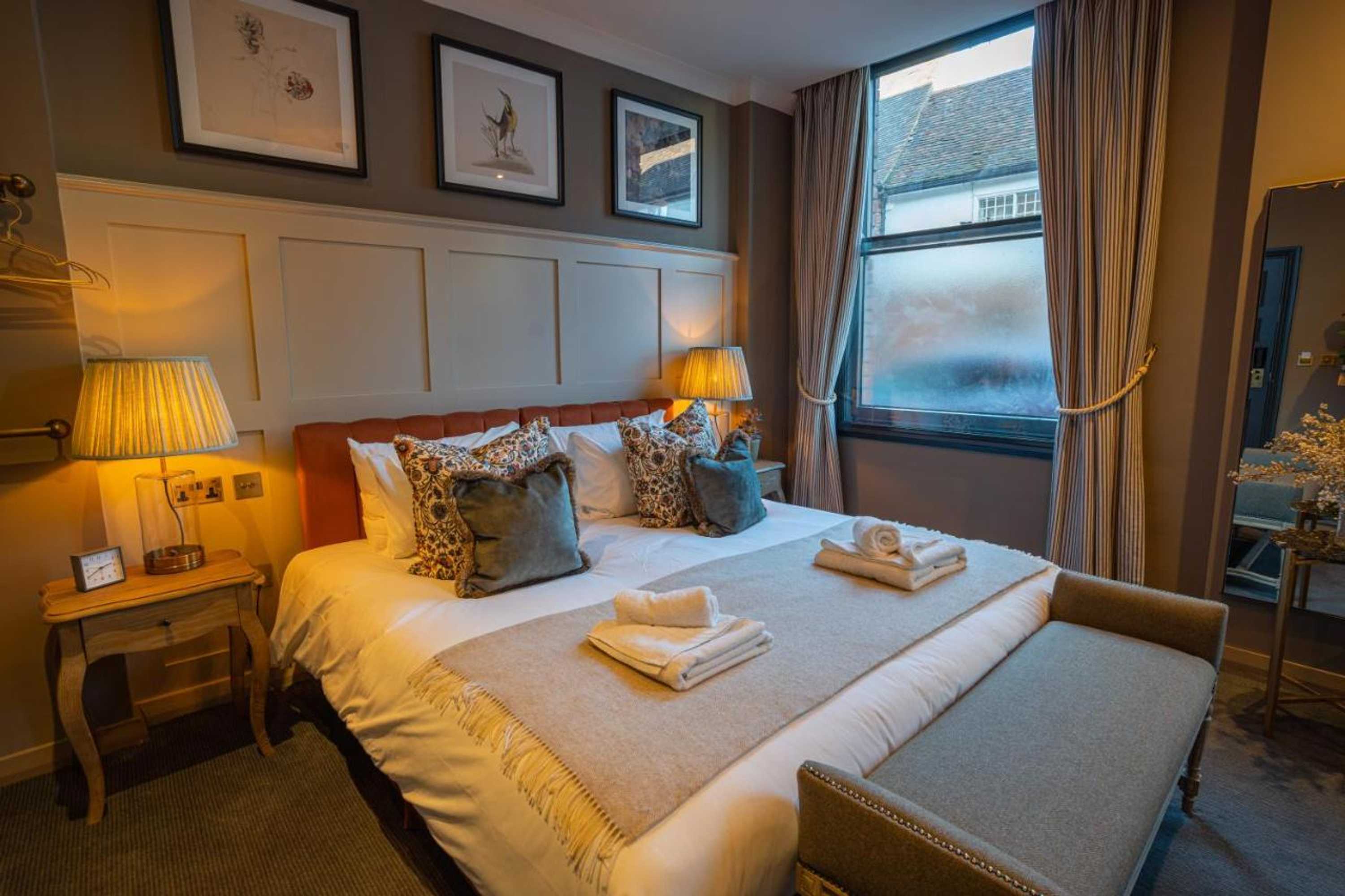 Gift card for Salisbury Arms Hotel Gift card for Salisbury Arms Hotel