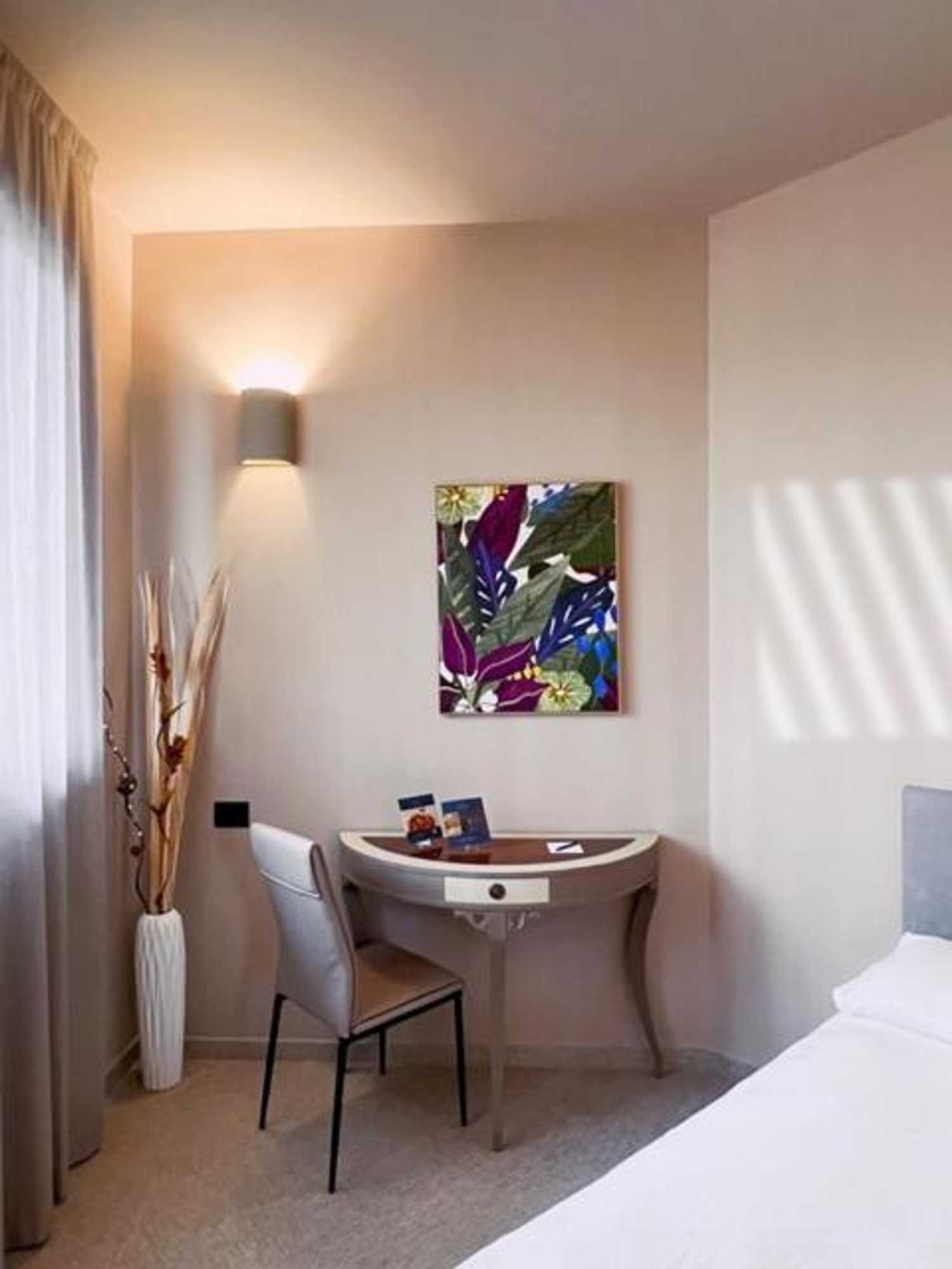 Gift card for Hotel Motel Top
