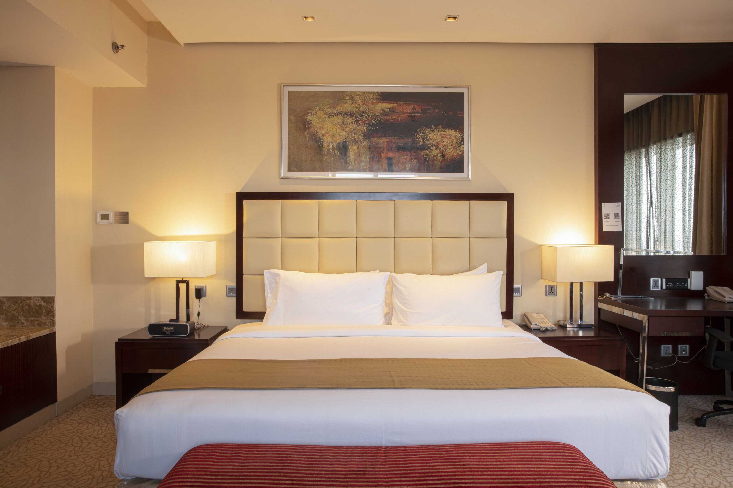 Gift card for Holiday Inn Cochin by Ihg Gift card for Holiday Inn Cochin by Ihg