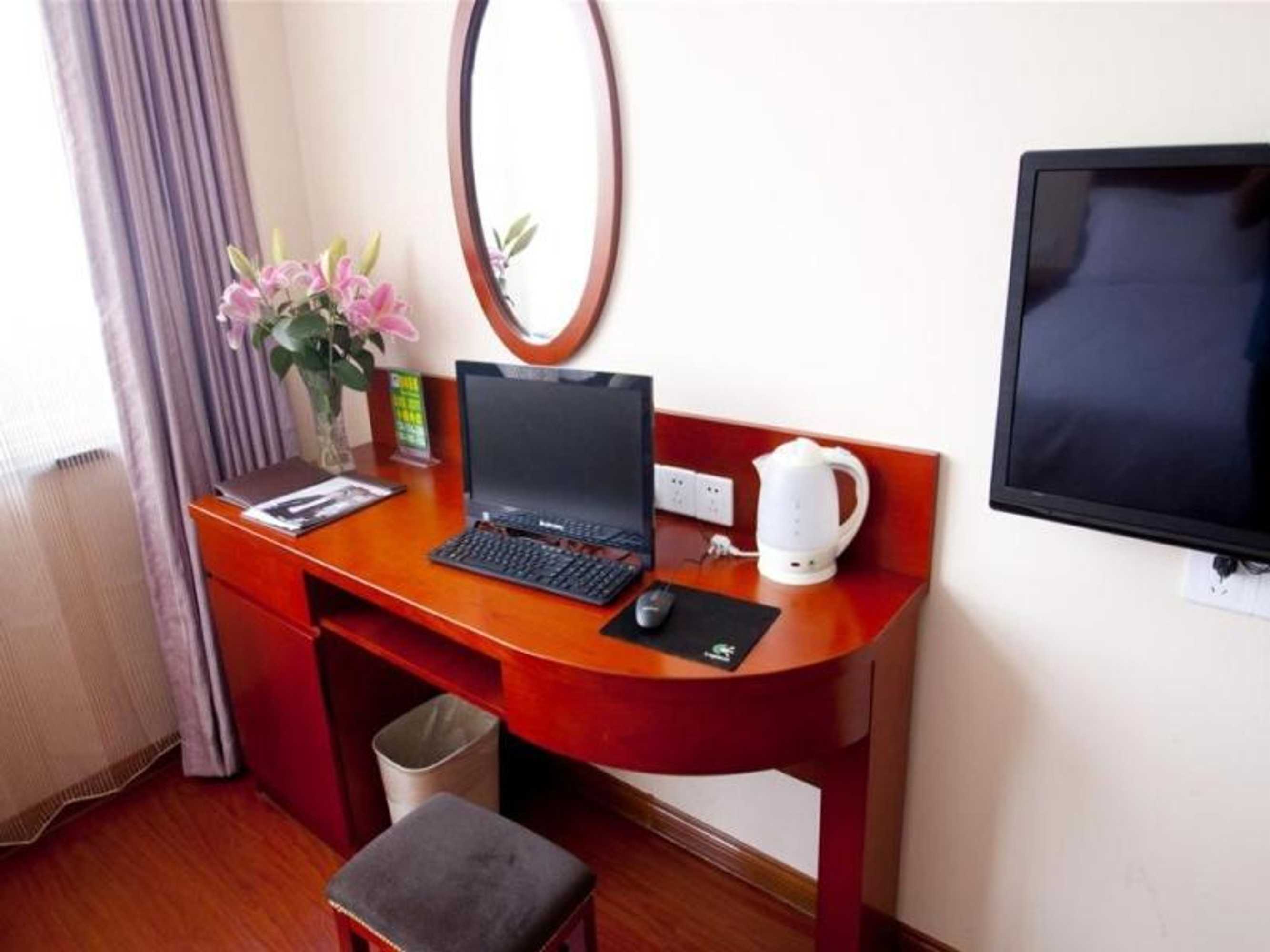 Gift card for Greentree Inn Anhui Xuancheng South Zhaoting Road Business Hotel Gift card for Greentree Inn Anhui Xuancheng South Zhaoting Road Business Hotel